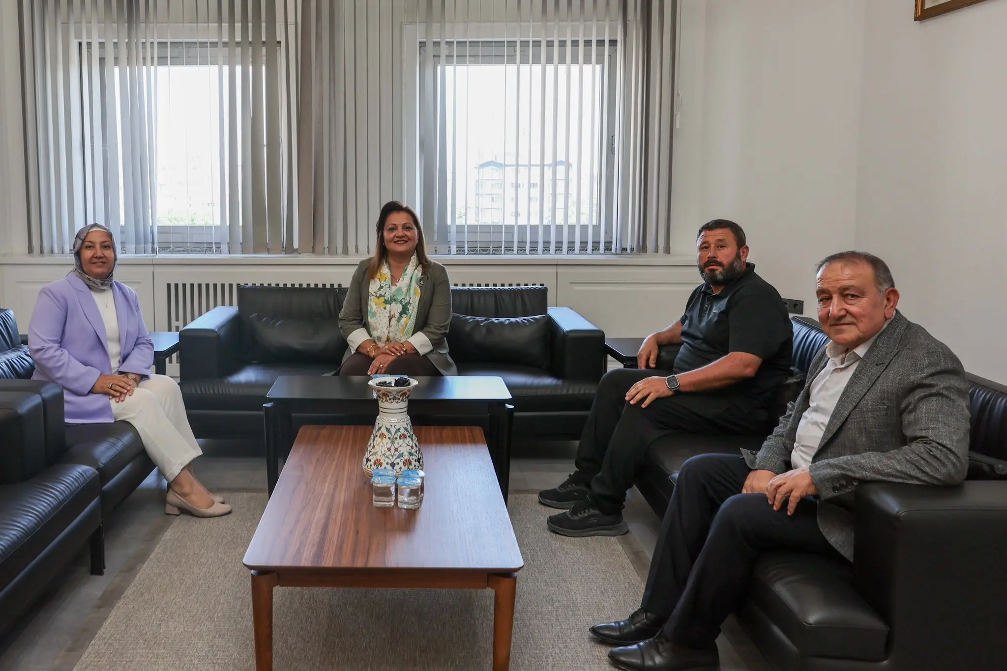 İscehisar'da Yerel Yönetim Toplantısı Gerçekleştirildi