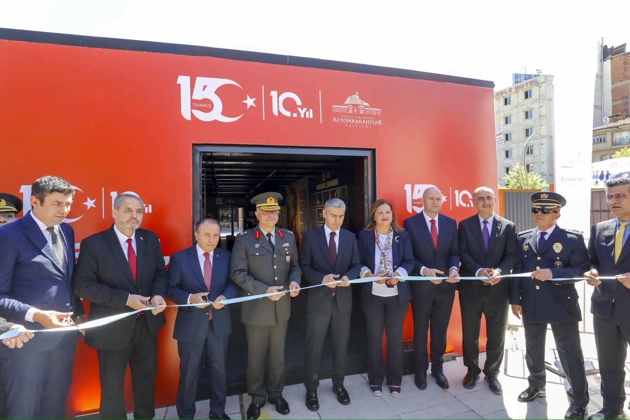 10. Yıl Anma Çadırı ve Sergisi Açıldı