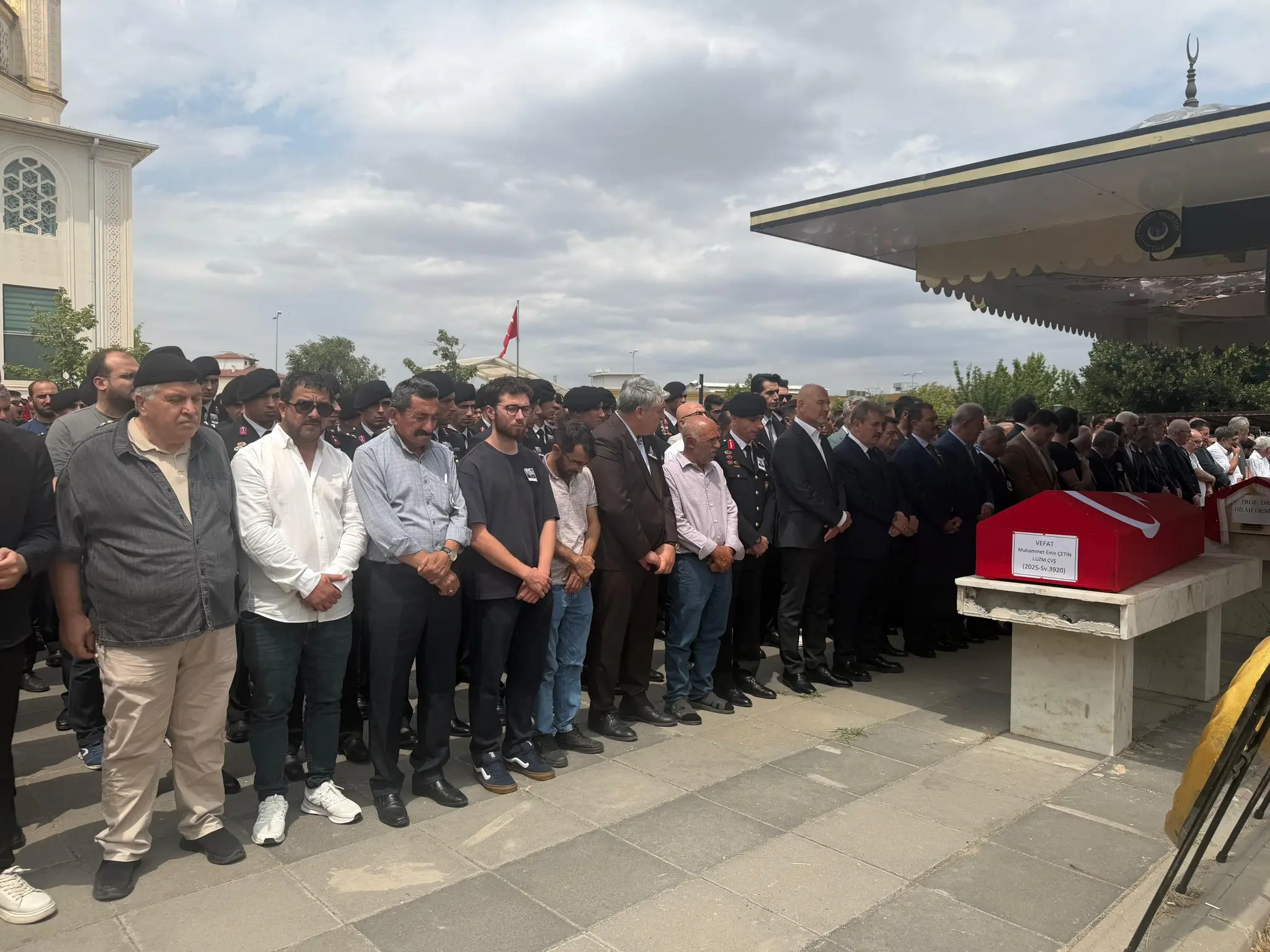 Prof. Dr. Hilmi Demir ve Jandarma Emir'in cenazeleri