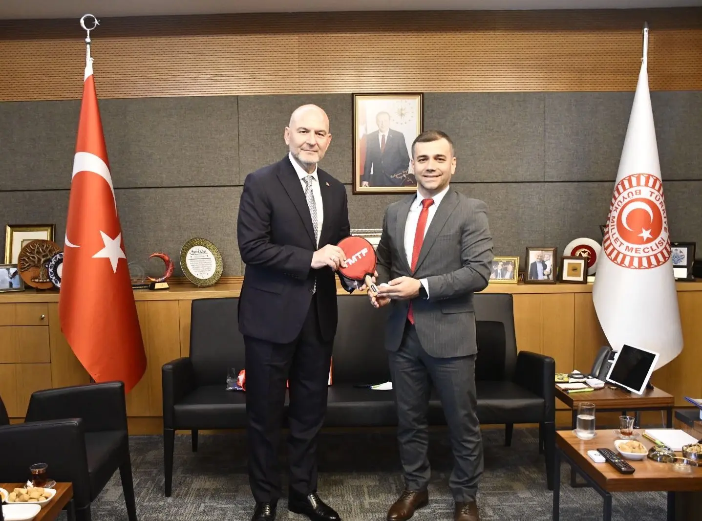 Masa Tenisi Federasyonu Başkanı Gazi Meclisi Ziyaret Etti