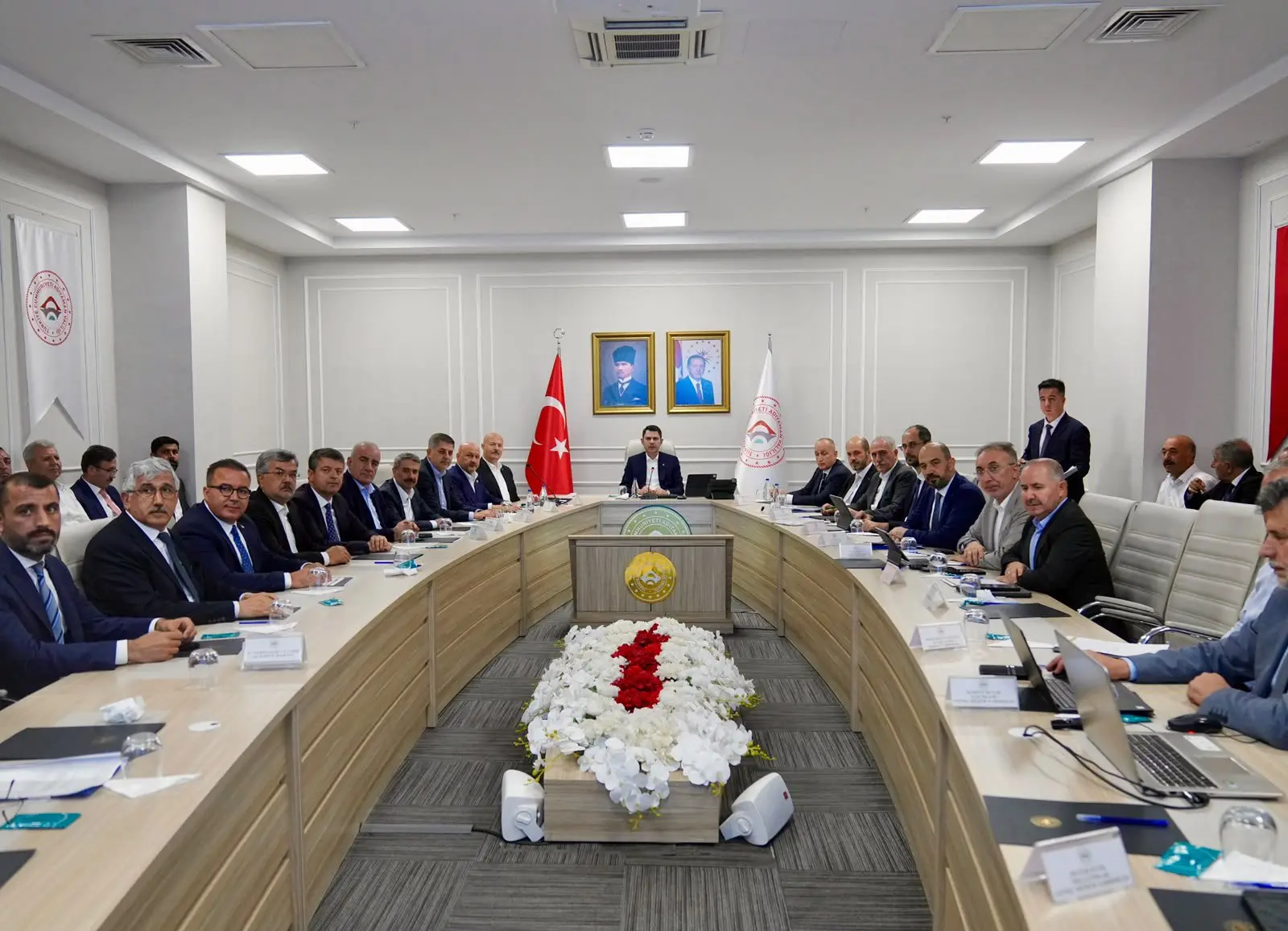 Bakan Murat Kurum başkanlığında değerlendirme toplantısı