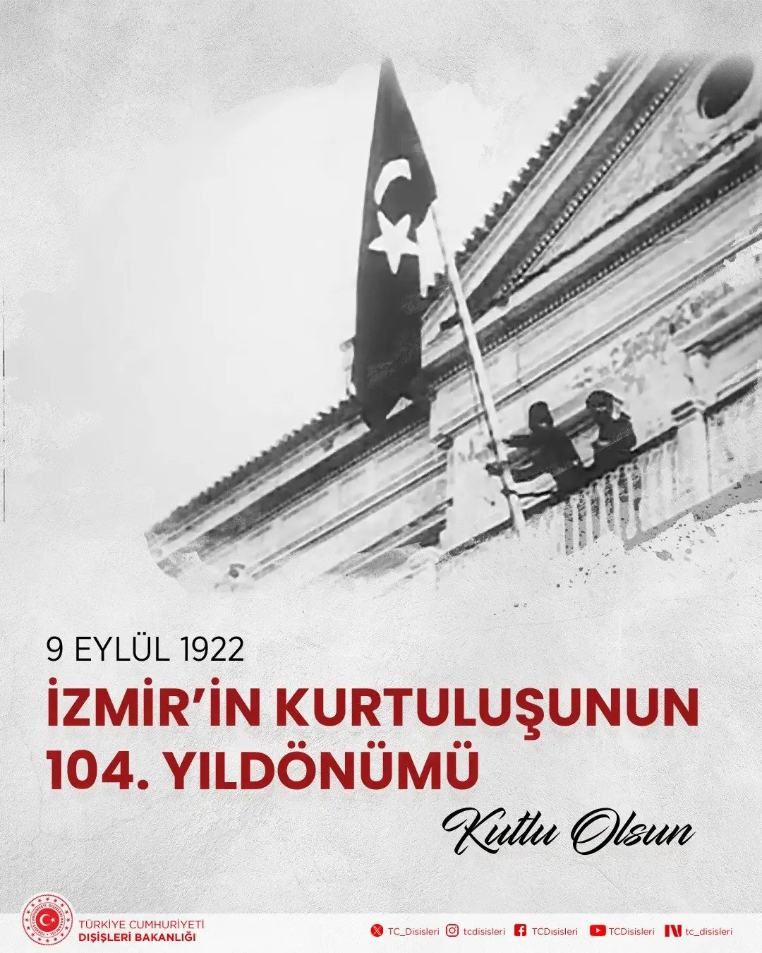 İzmir'in Kurtuluşu'nun 104. Yıldönümü Kutlandı