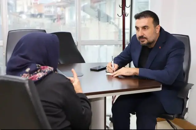 İl Başkanı Kavak'tan Hüsrev Çebni'ye Ziyaret