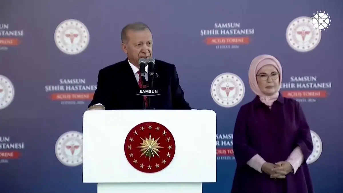 Cumhurbaşkanı Erdoğan'dan darbe karşıtı mesajlar