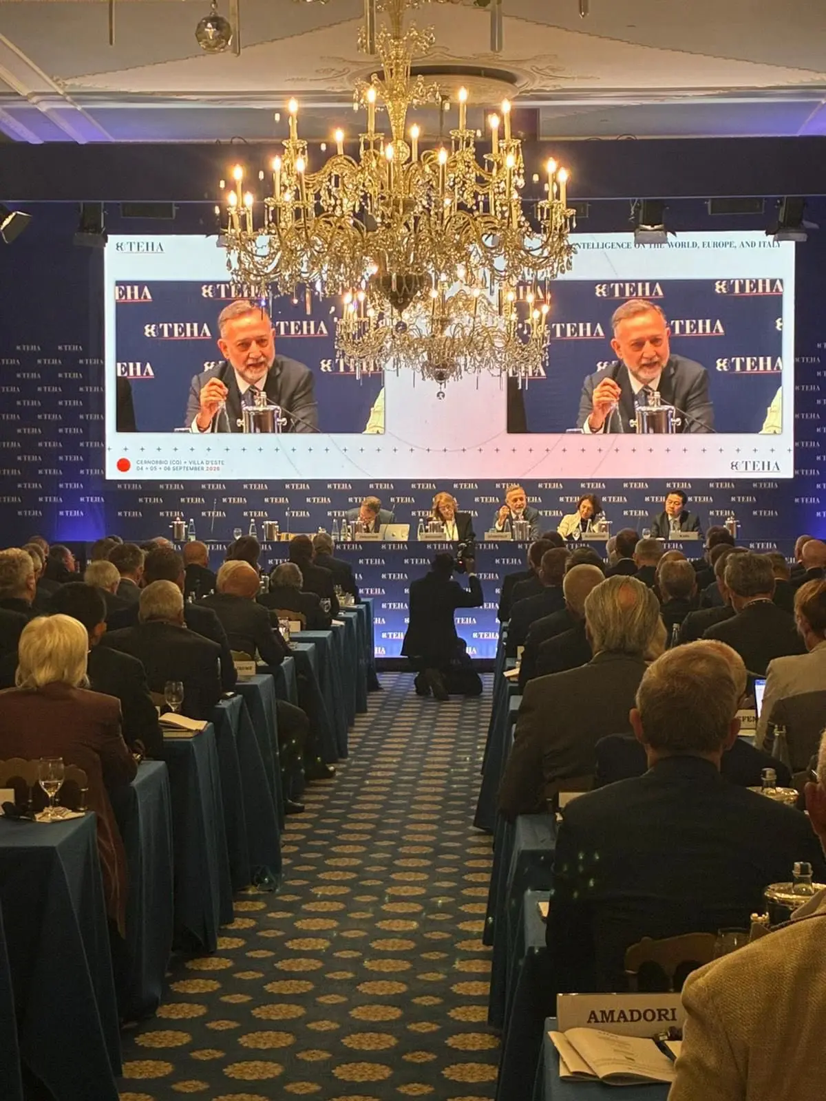 Levent Gümrükçü, Ambrosetti Forumu'nda panelde yer aldı