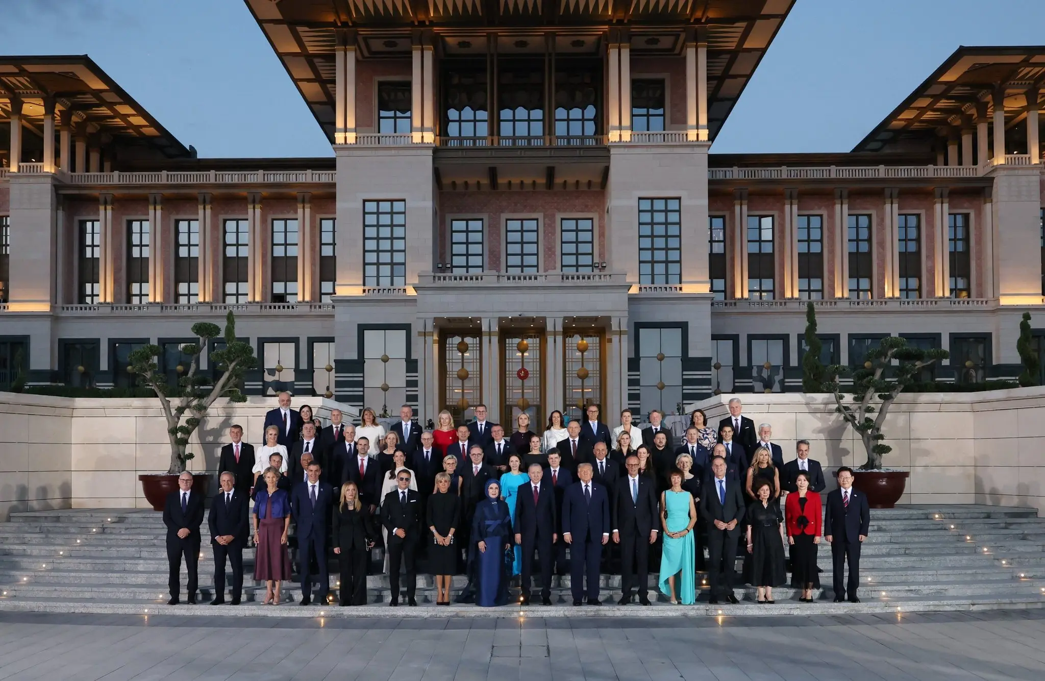Cumhurbaşkanlığı Külliyesi NATO Zirvesi'ne ev sahipliği yapıyor