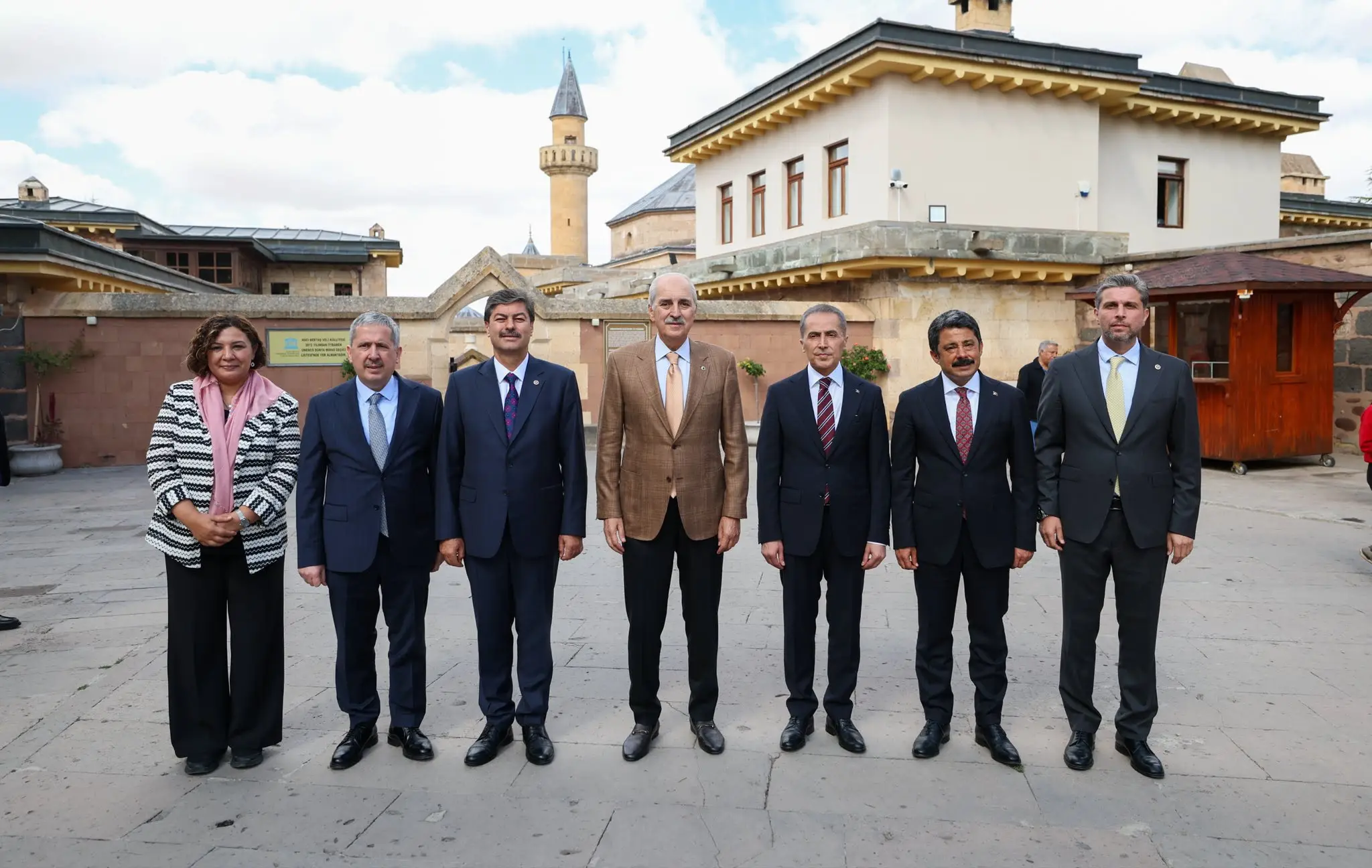 Ticaret Bakan Yardımcısı Gürcan Hacı Bektaş-ı Veli'yi Ziyaret Etti