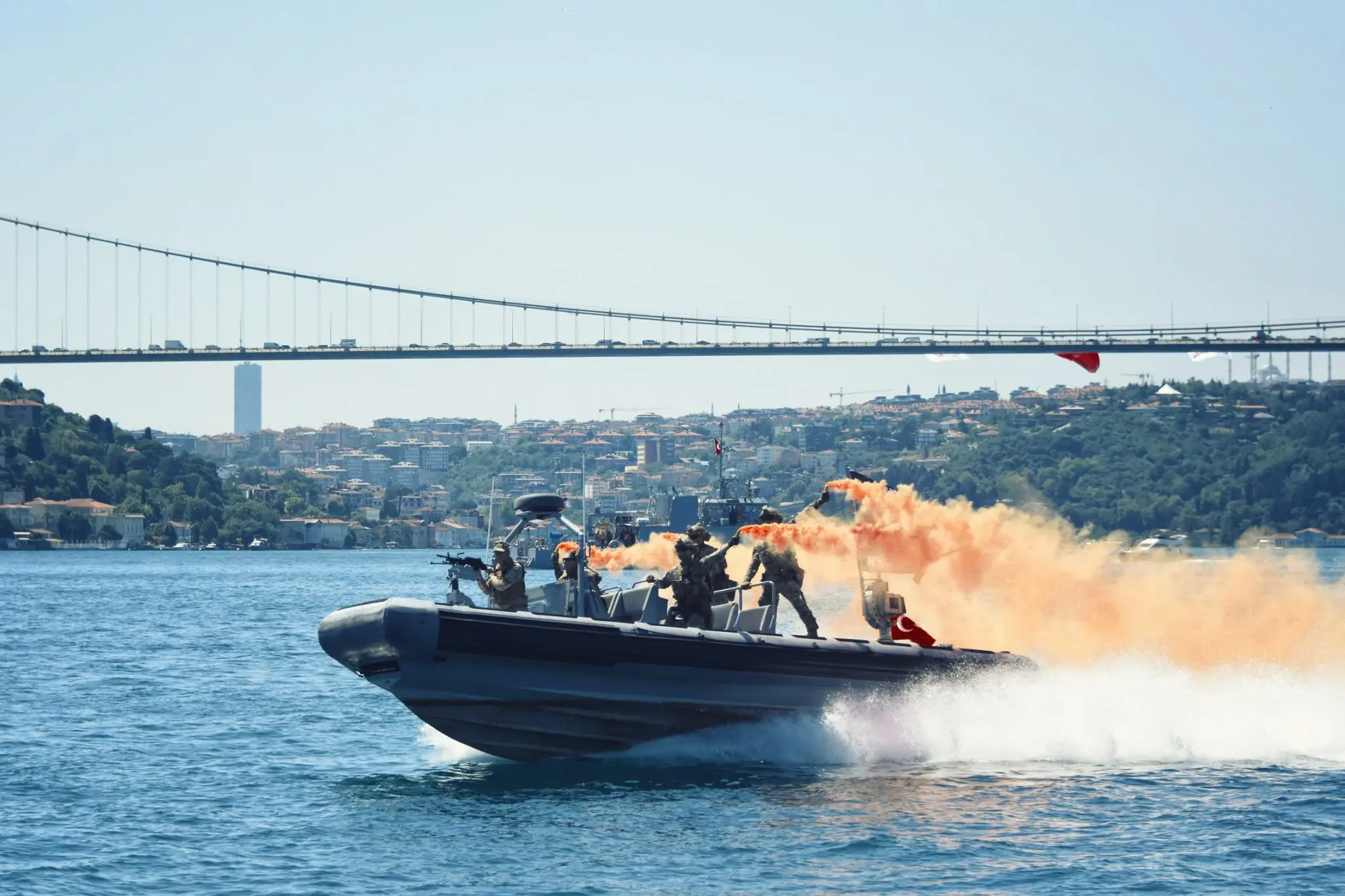 Crescent Star Komutuyla Hızla İlerliyoruz