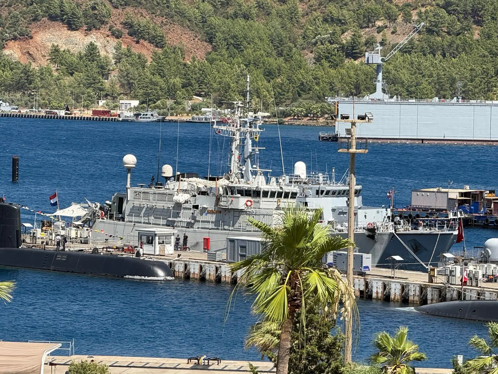 NATO Deniz Gücü Aksaz Limanı'nı Ziyaret Etti