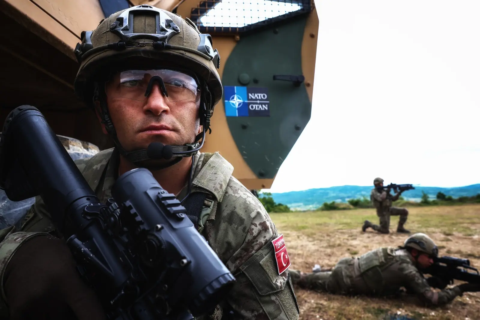 NATO Zirvesi'nde Eğitim ve Başarı Vurgusu