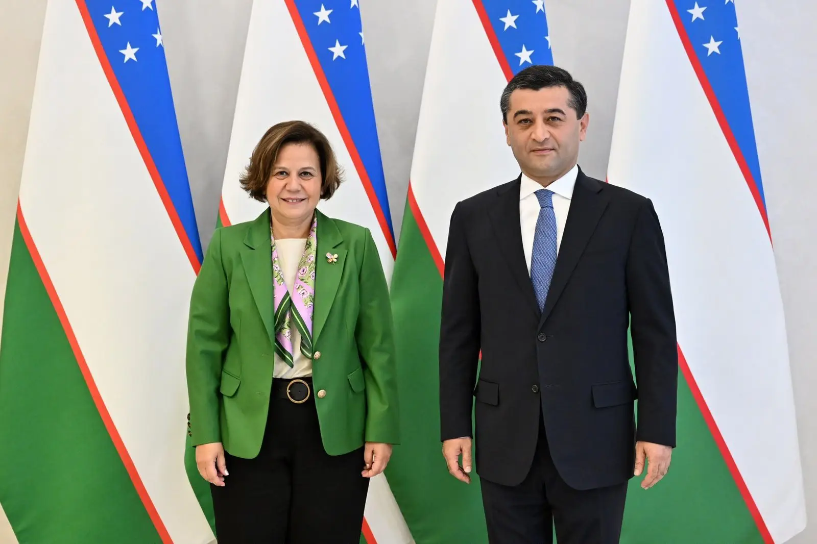 Berris Ekinci, Özbekistan Dışişleri Bakanı ile görüştü