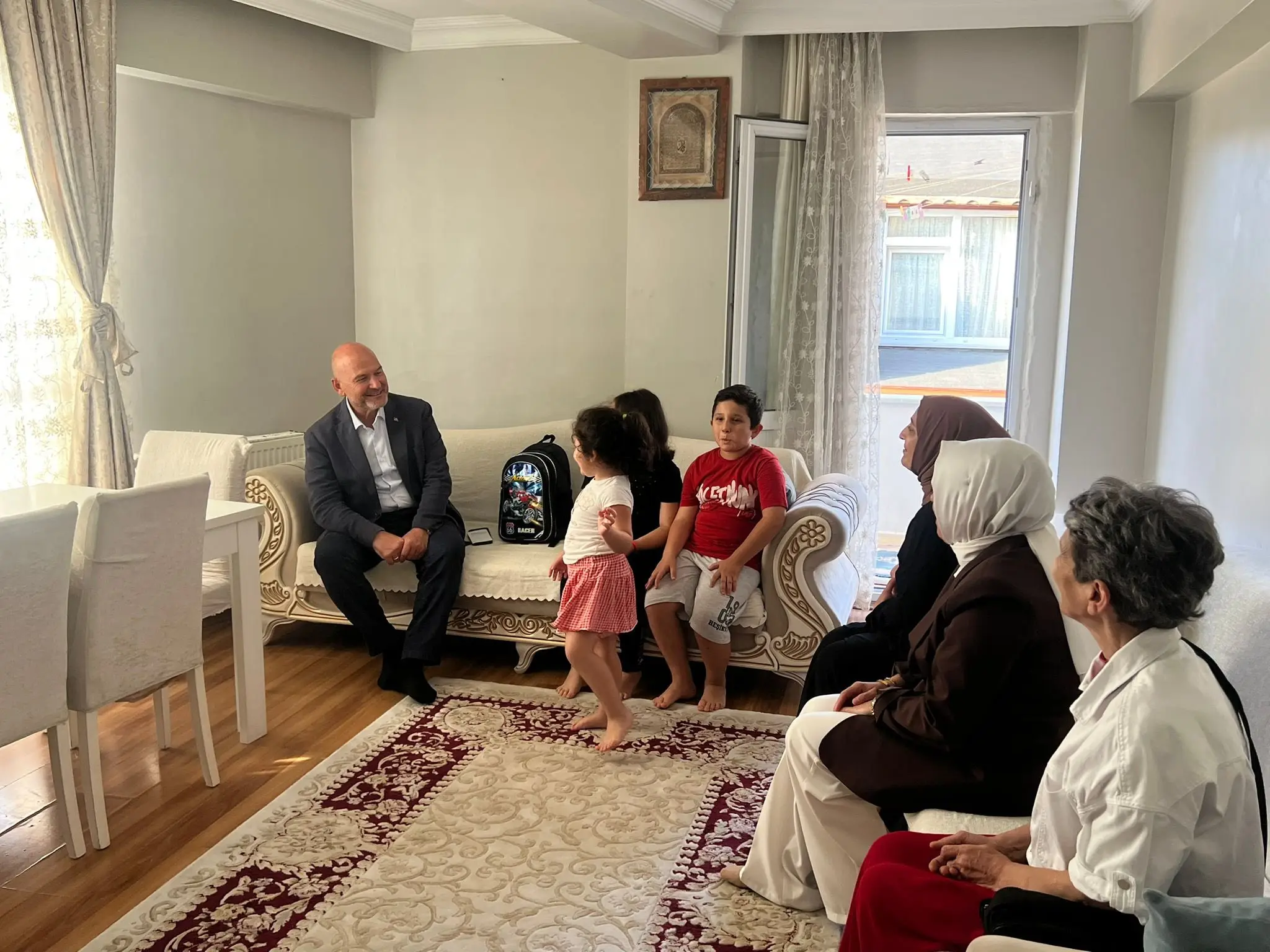 Gaziosmanpaşa'da Kadın Kolları Ziyaretleri Gerçekleşti