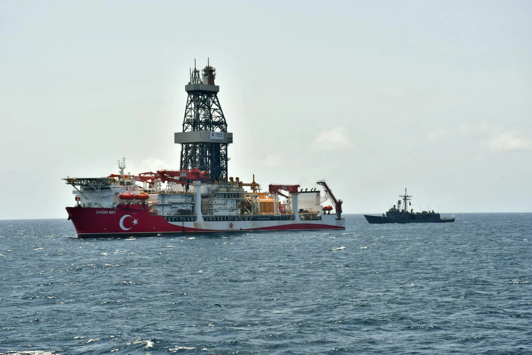 Somali Denizi Görev Grubu, Çağrı Bey'i koruyor