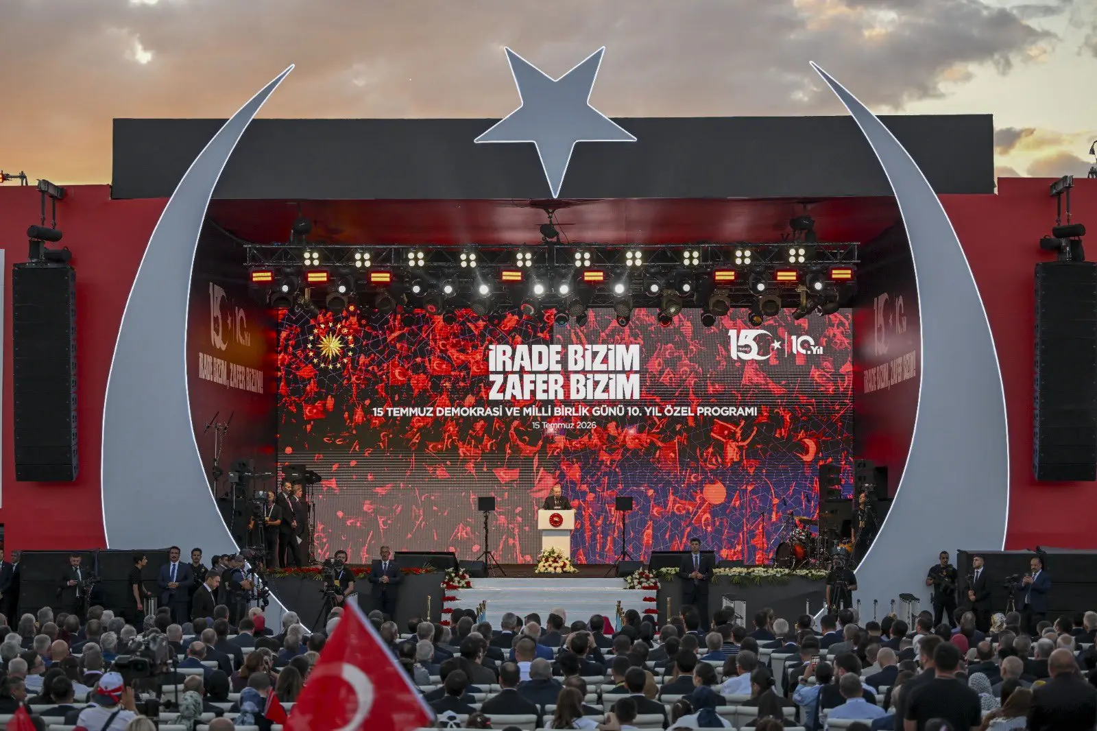 15 Temmuz'un 10. Yılı Anma Programı Gerçekleşti