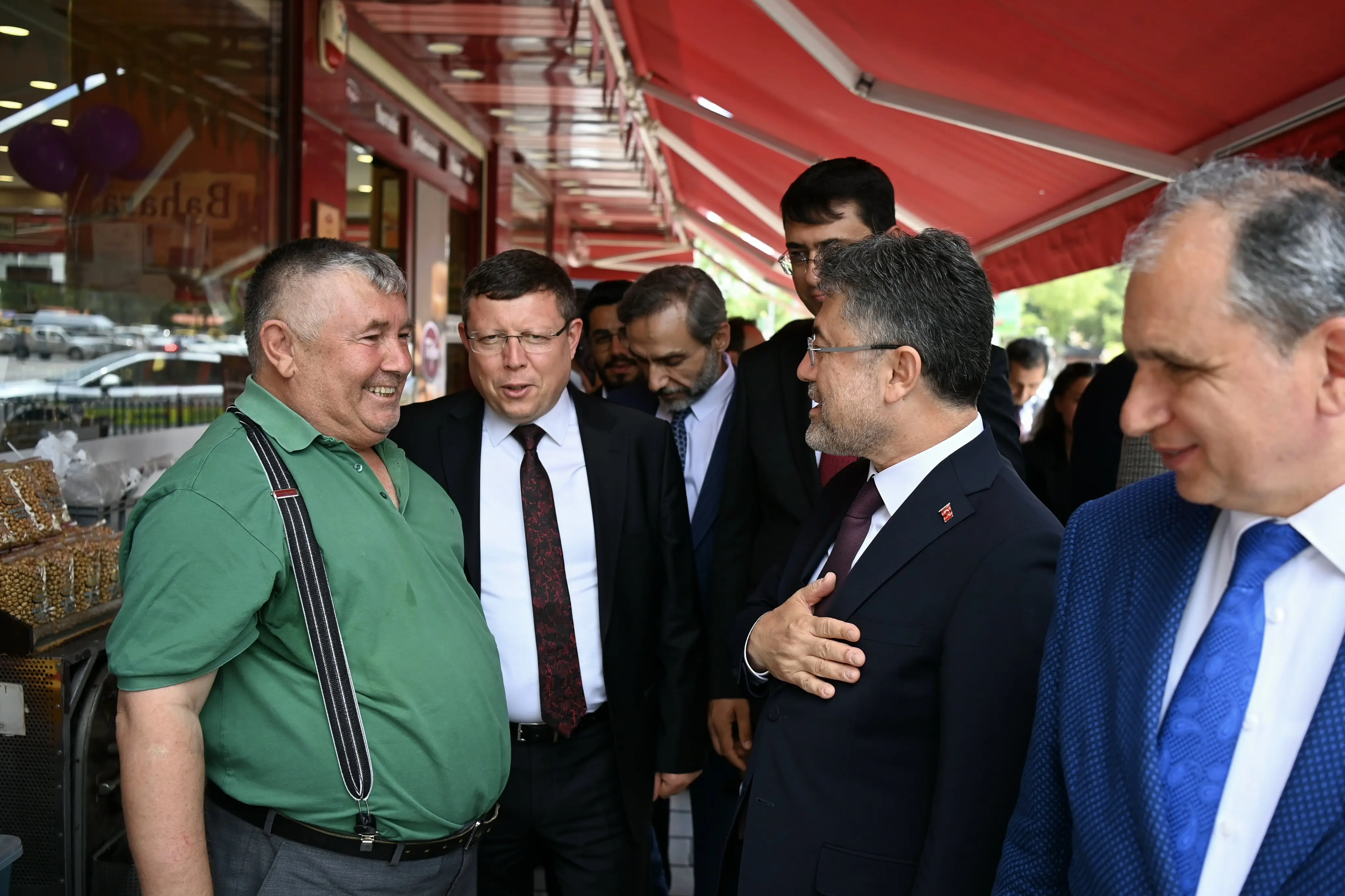 Esnafın önemi ve bereket dilekleri vurgulandı