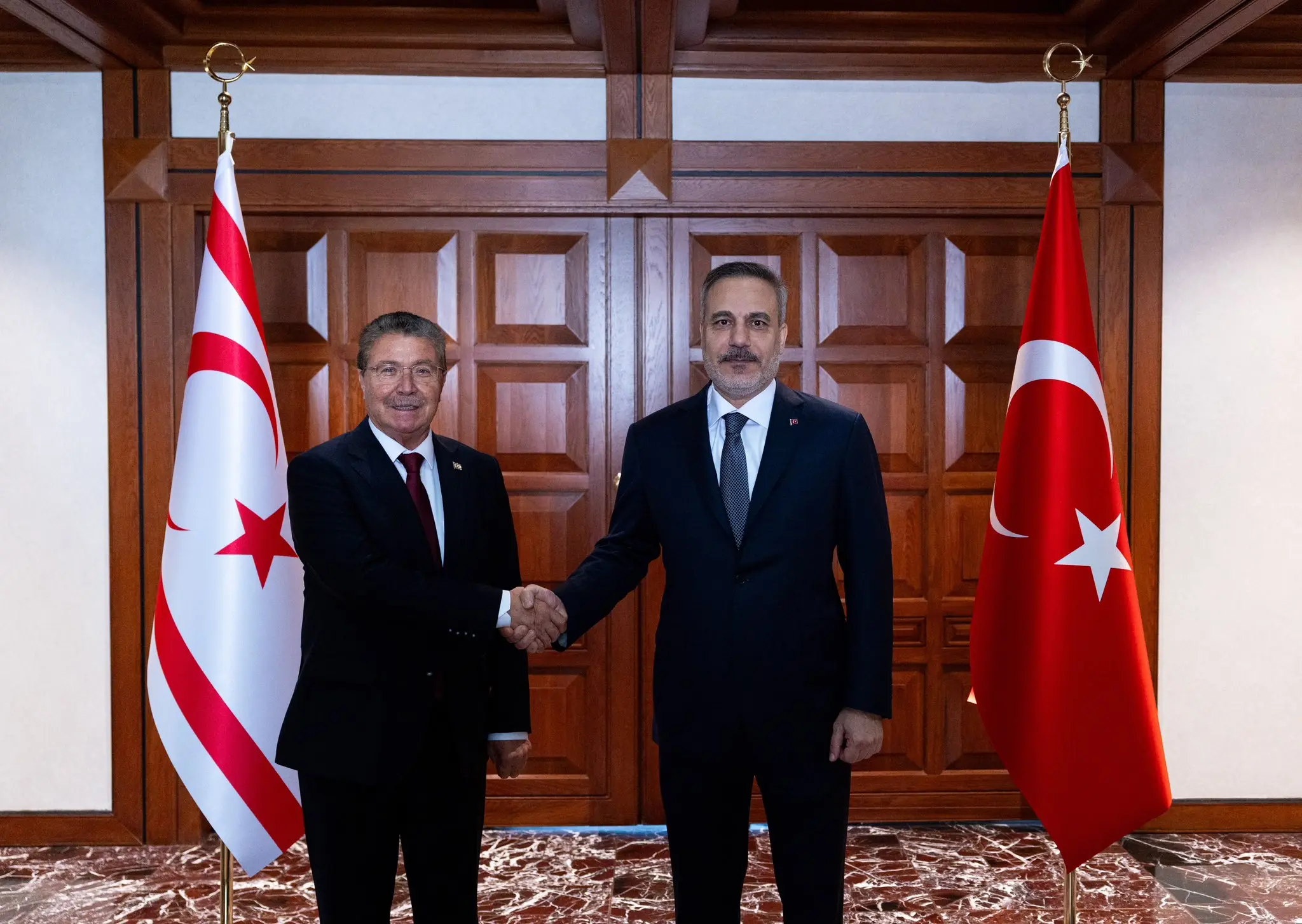 Hakan Fidan, KKTC Başbakanı ile Ankara'da buluştu