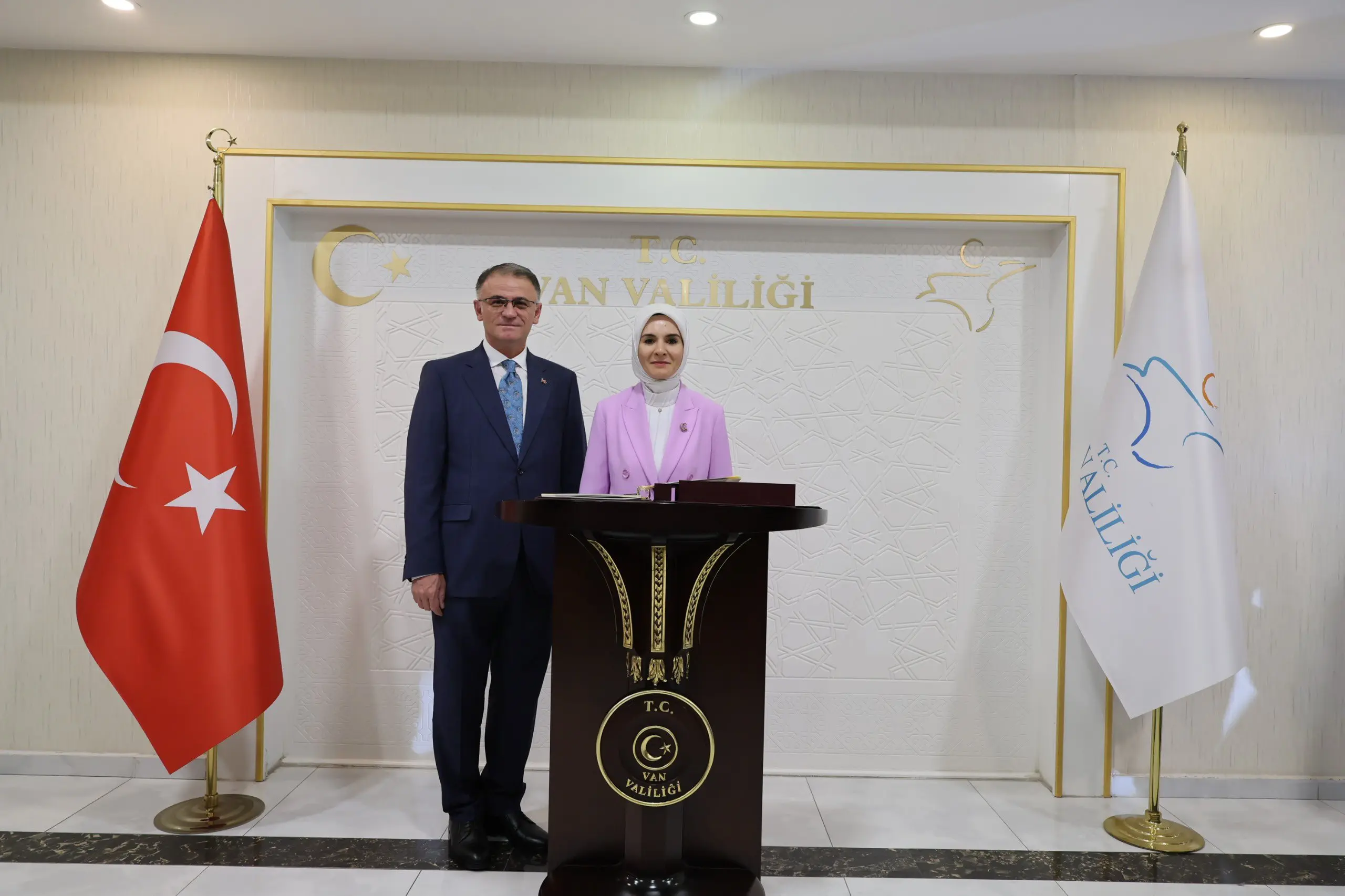 Bakan Mahinur Özdemir Göktaş Van Valiliğini Ziyaret Etti