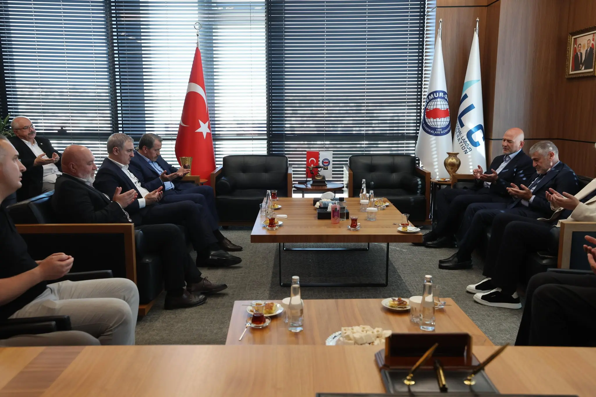 Taziye ziyareti, Ali Yalçın'ın babası için yapıldı