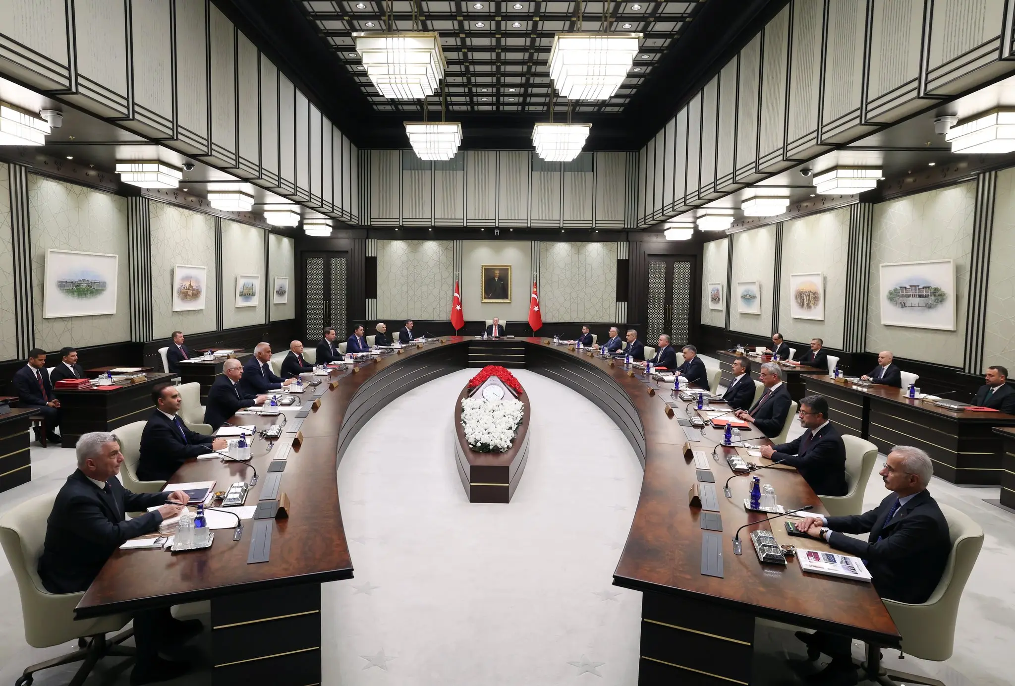 Cumhurbaşkanlığı Kabinesi, Başkanlık Kompleksi'nde toplandı