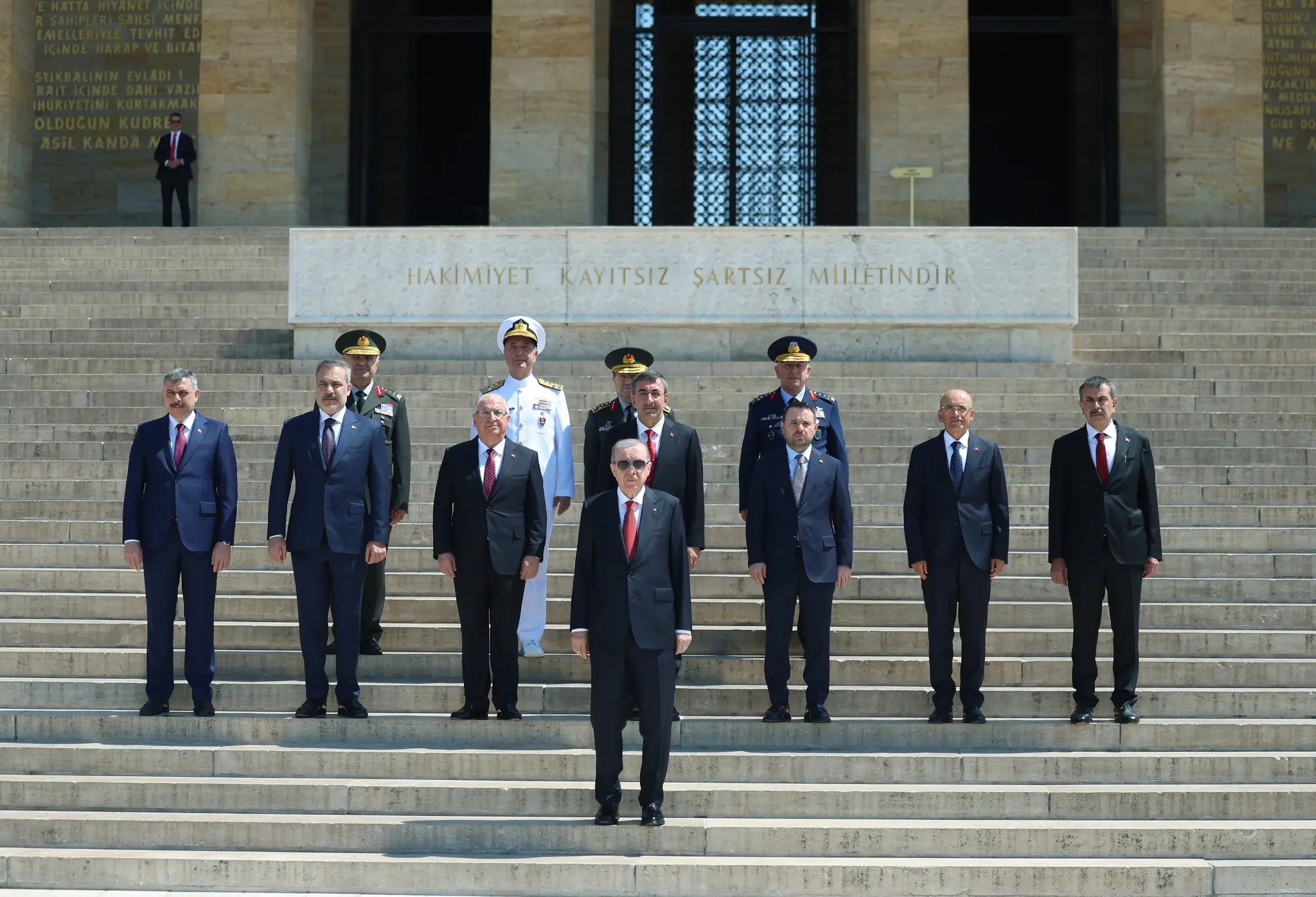 Cumhurbaşkanı Erdoğan, Anıtkabir'i ziyaret etti