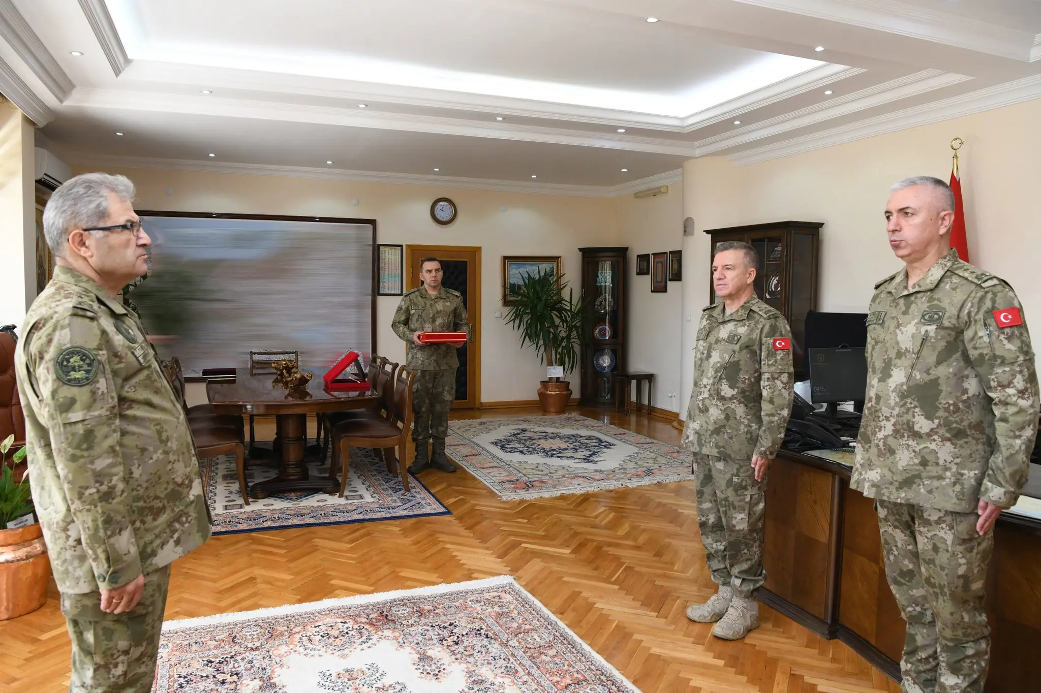 Handover ceremonies held at three military commands