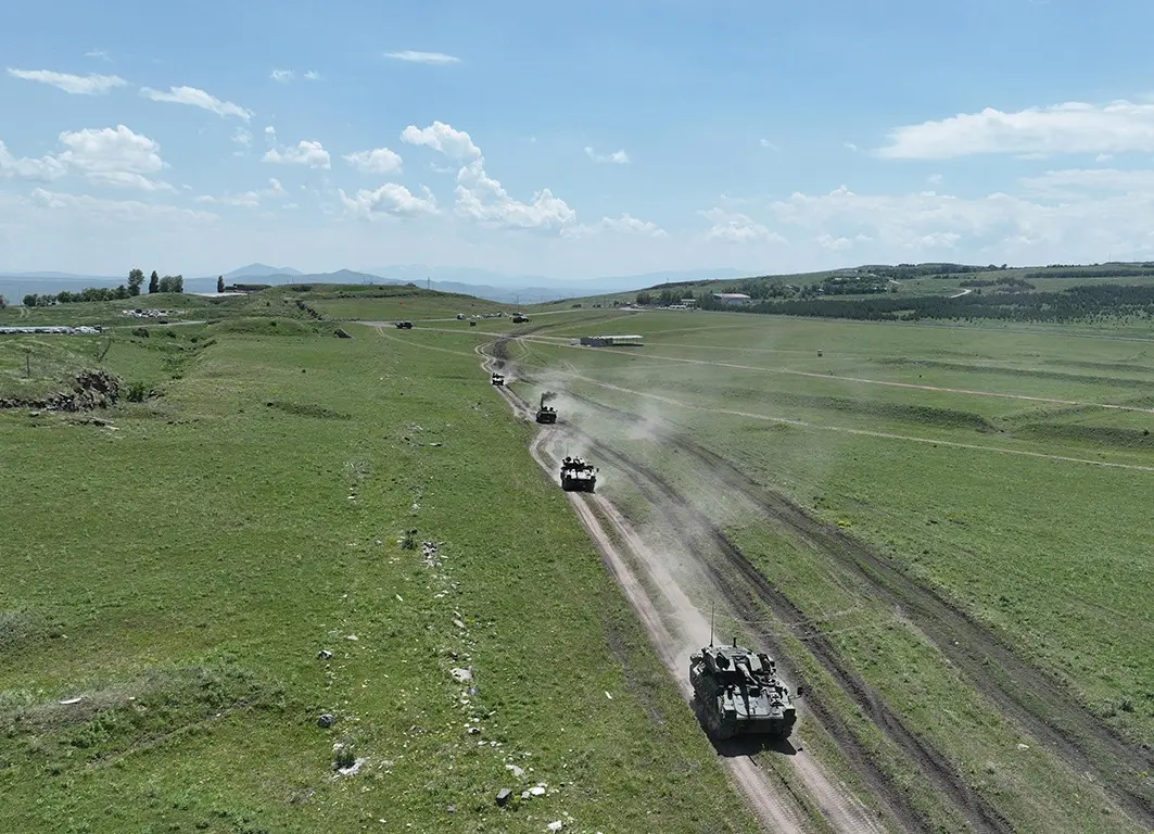 Kars'ta Mekanize Tugay'dan Tatbikat Gerçekleştirildi