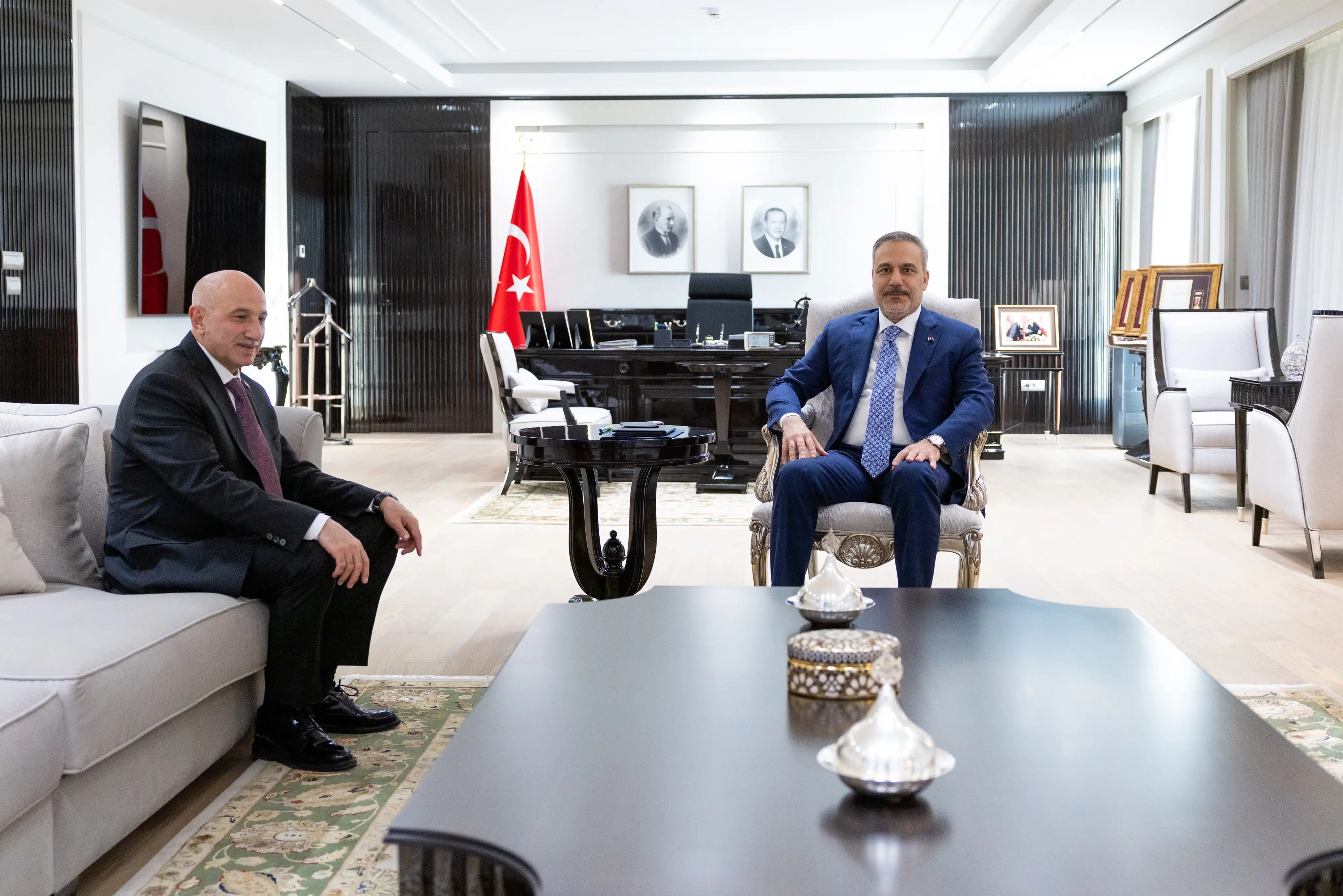 Hakan Fidan, Ankara Emniyet Müdürü Yüksek'i kabul etti