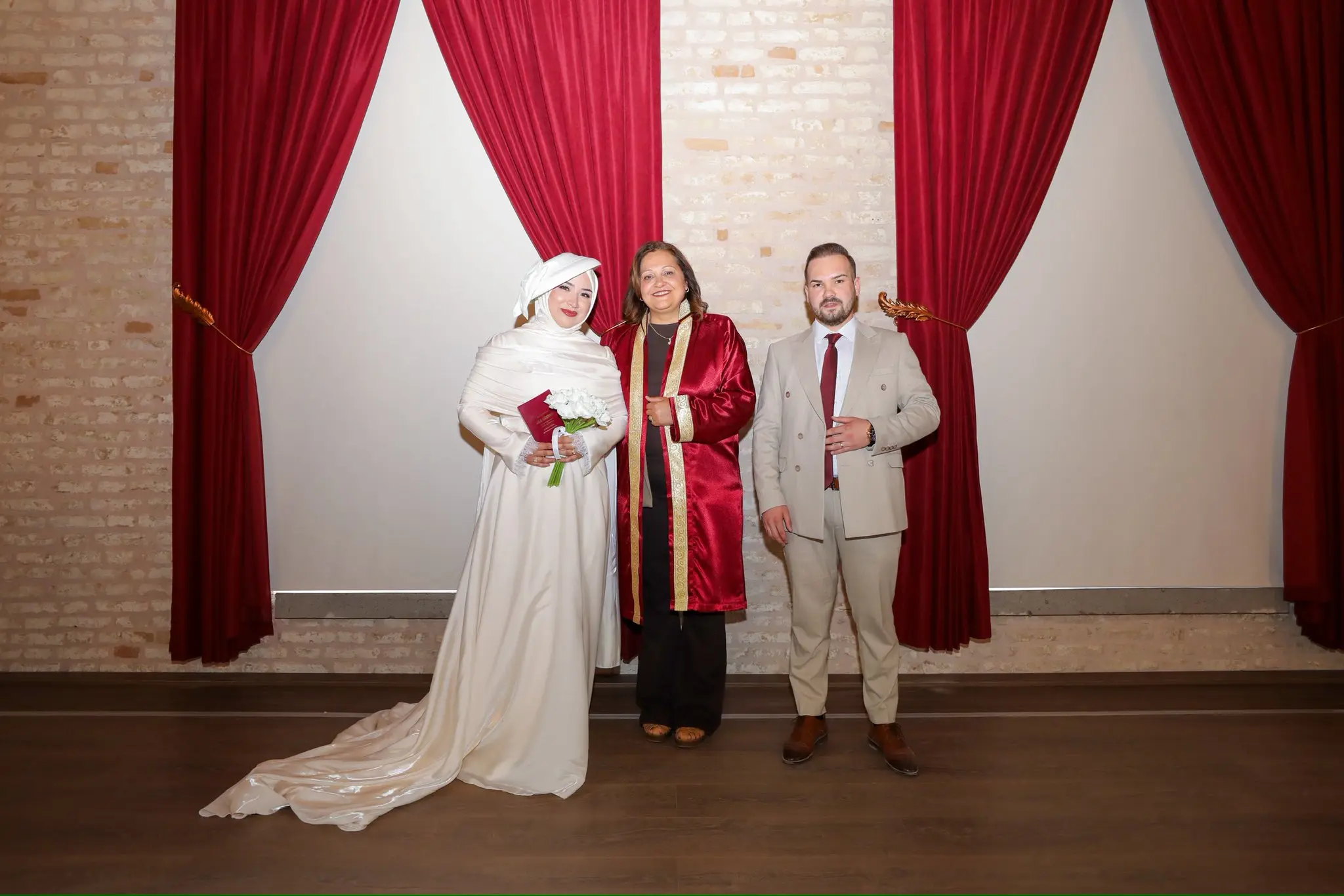 Sultan Kocatepe ve Yasin Gençoğlu'nun Evlilik Sözleşmesi