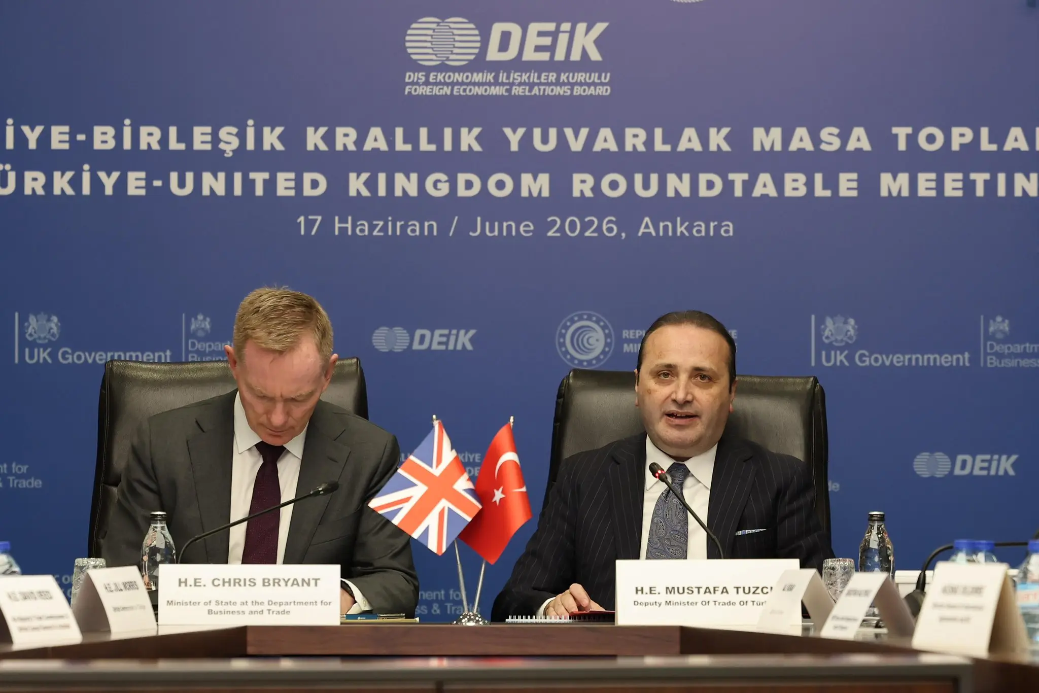 Ticaret Bakan Yardımcısı Tuzcu, İngiltere ile İşbirliğini Görüştü