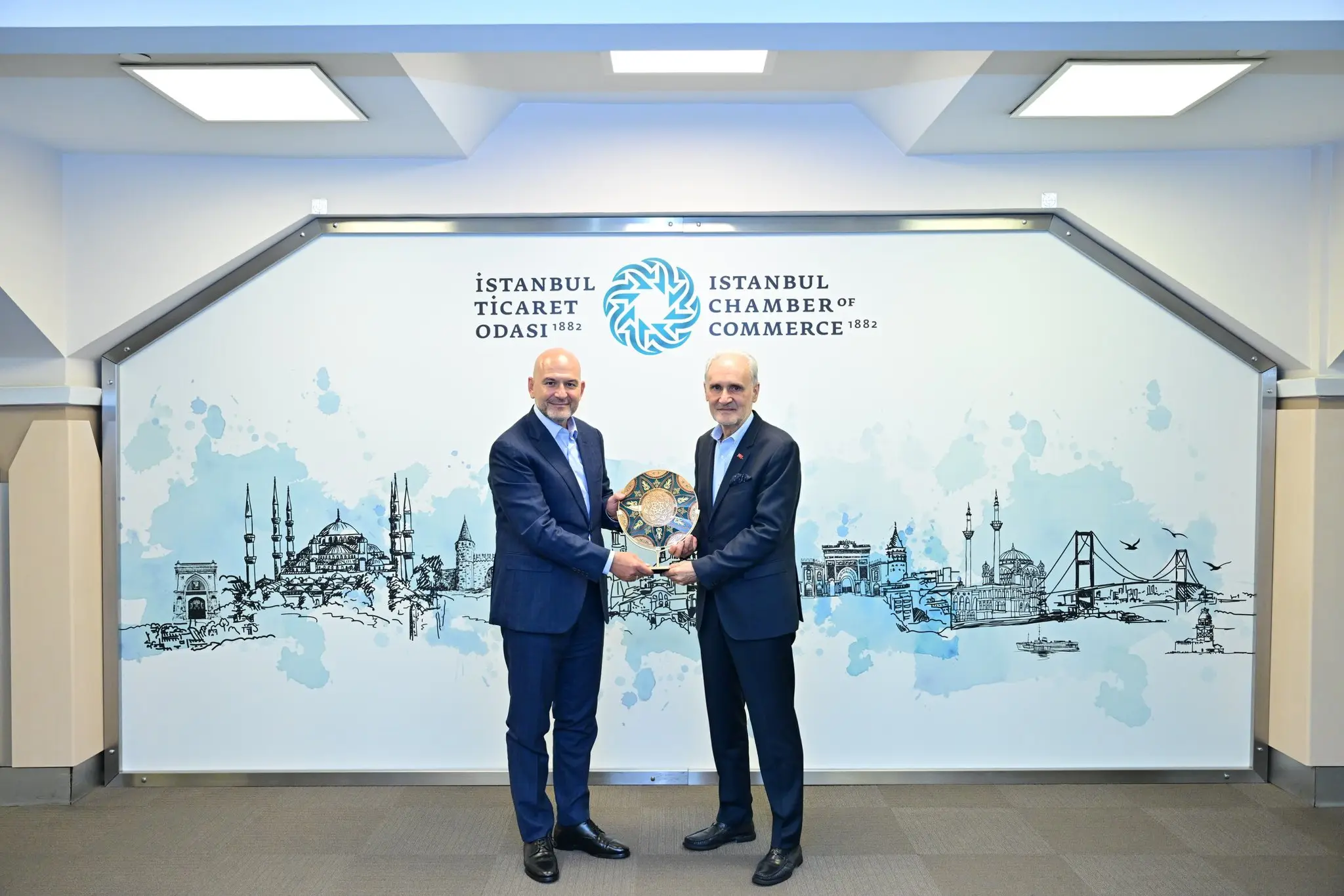 Şekib Avdagiç, İstanbul Ticaret Odası'na katkıda bulunuyor