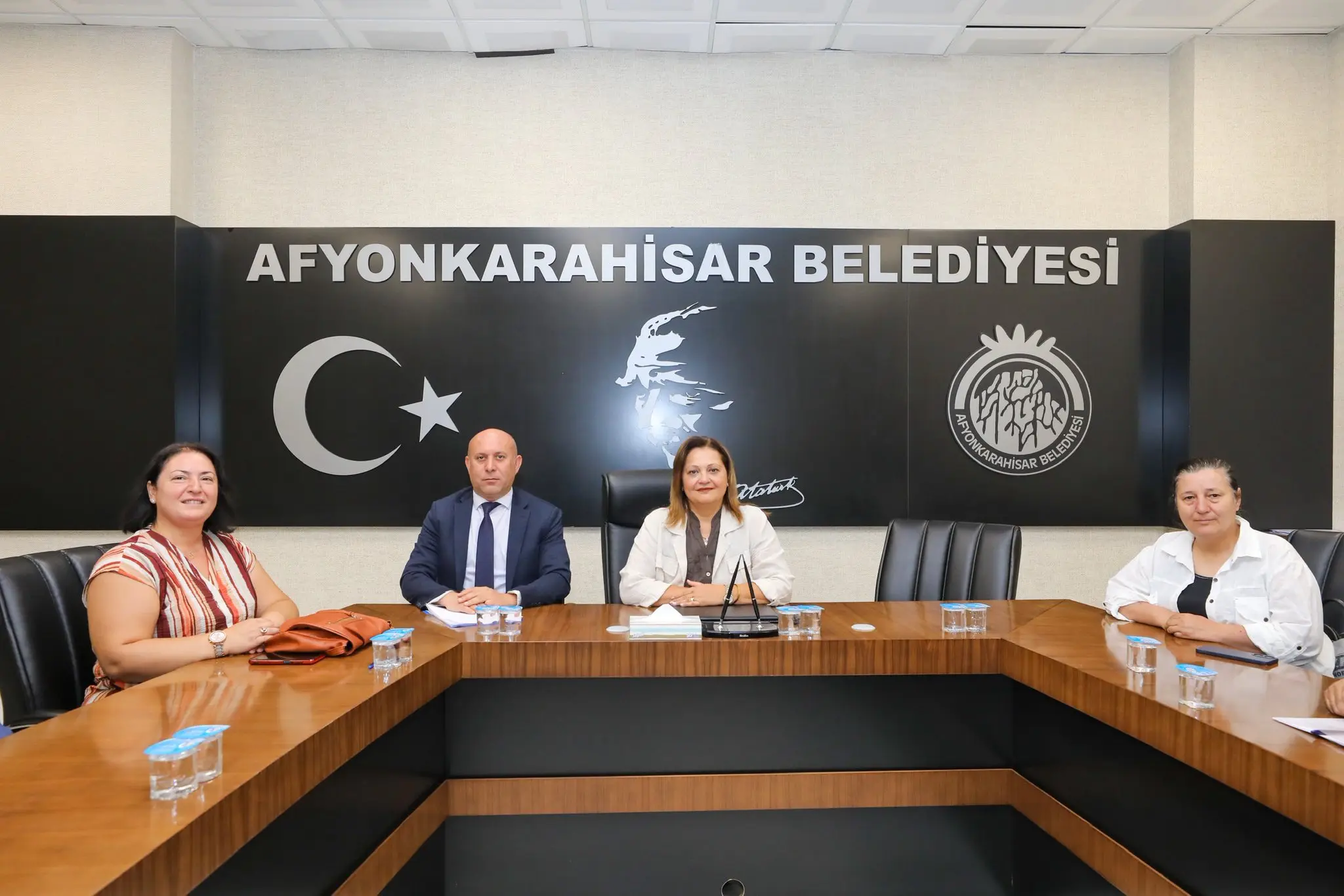 Kentsel Dönüşüm Derneği ile toplantı yapıldı