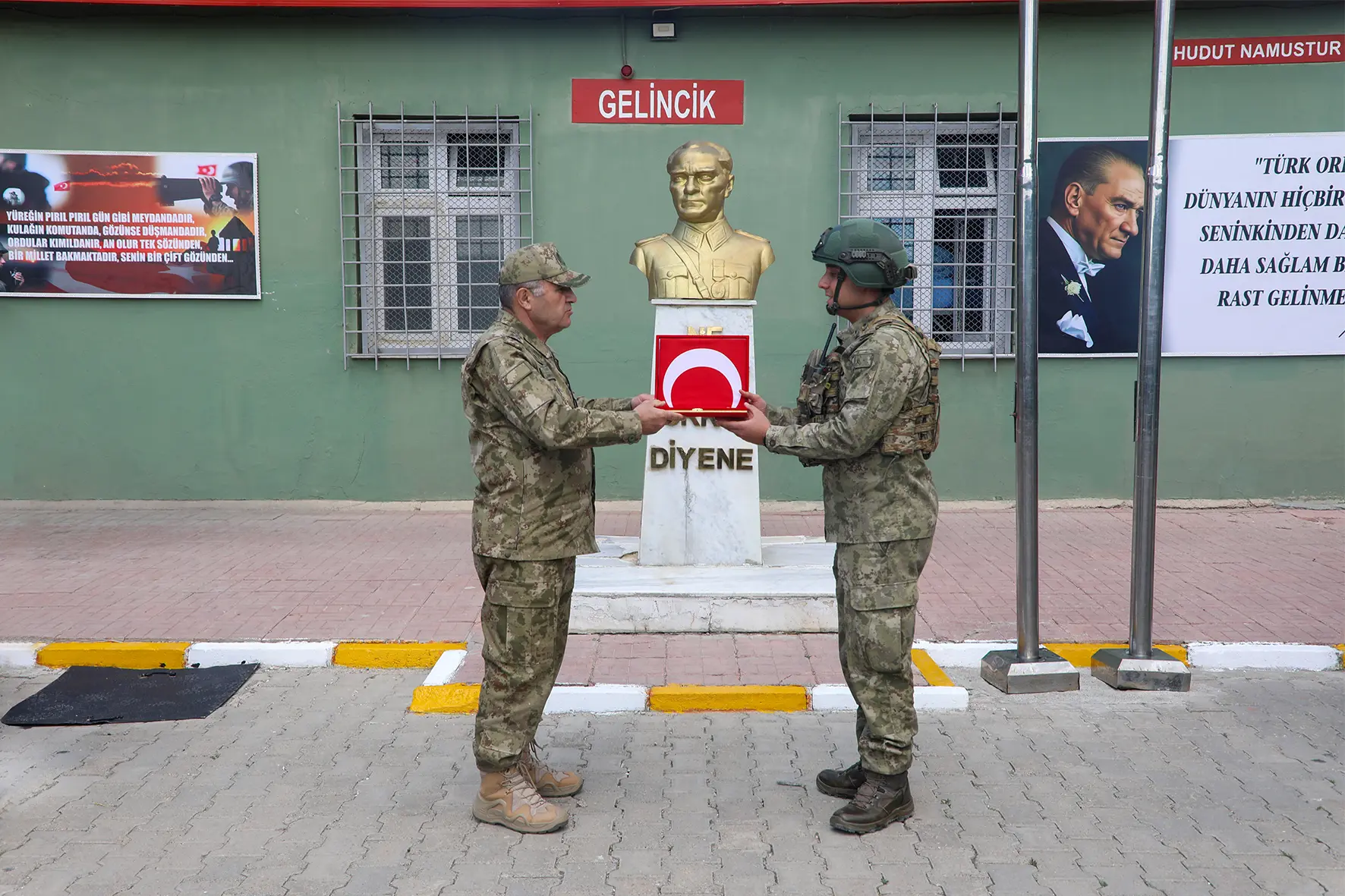 Genel Metin Tokel, Hakkâri ve Van'da denetim yaptı