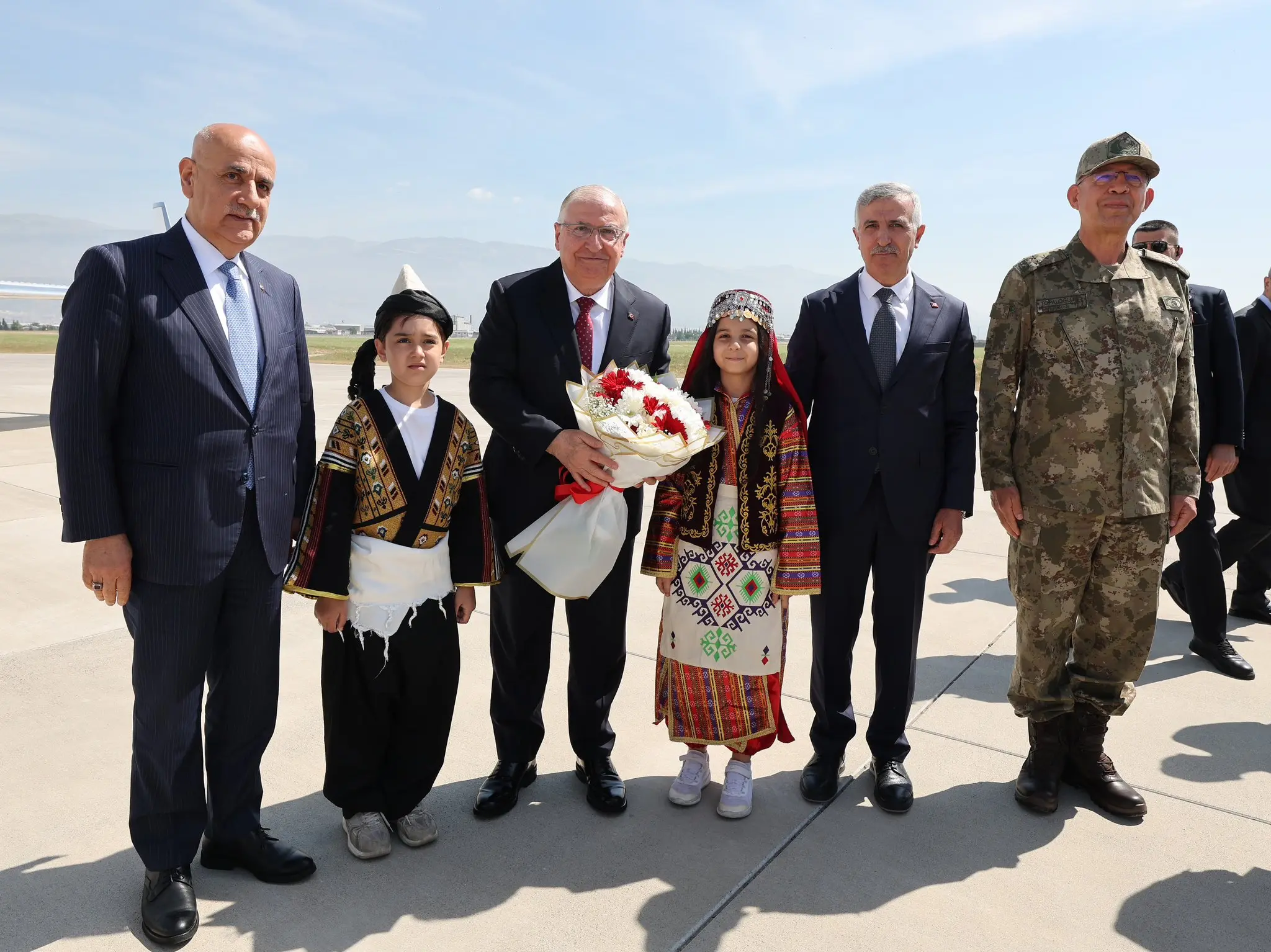Milli Savunma Bakanı Güler Kahramanmaraş'ta incelemelerde bulundu