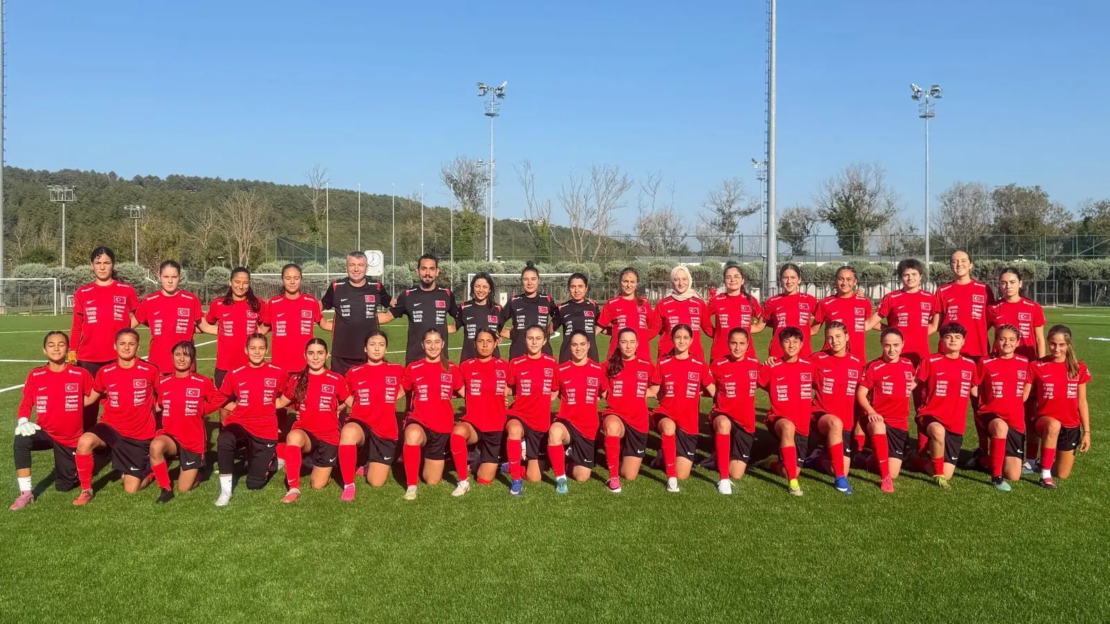 U17 Kız Millî Takım İstanbul'da kamp yapıyor