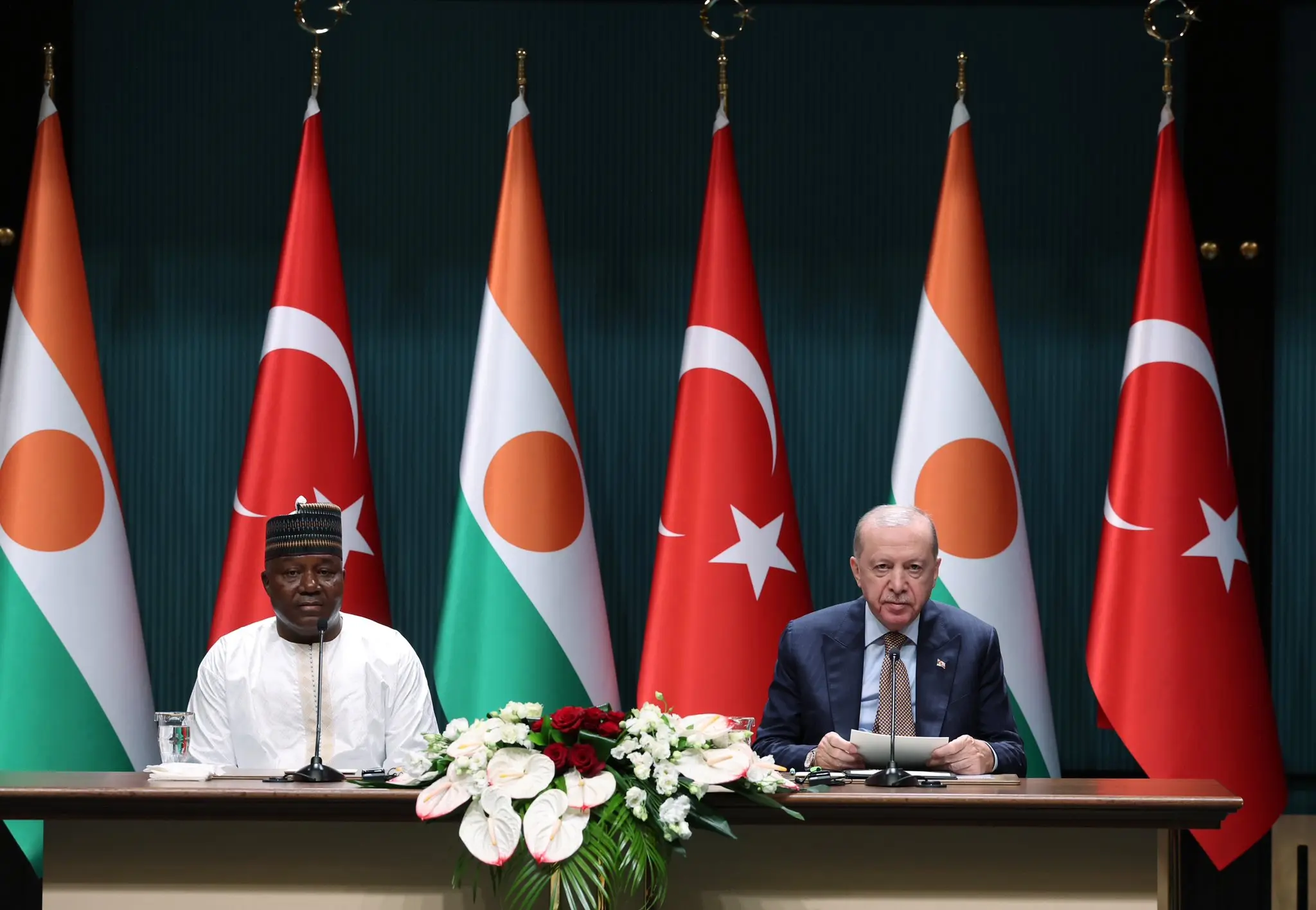 Afrika ile ilişkiler eşit ortaklık temelinde geliştiriliyor
