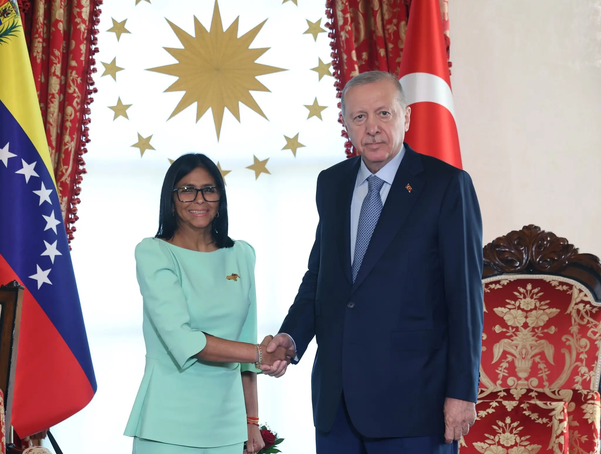Türkiye ve Venezuela'dan yeni iş birliği mesajları