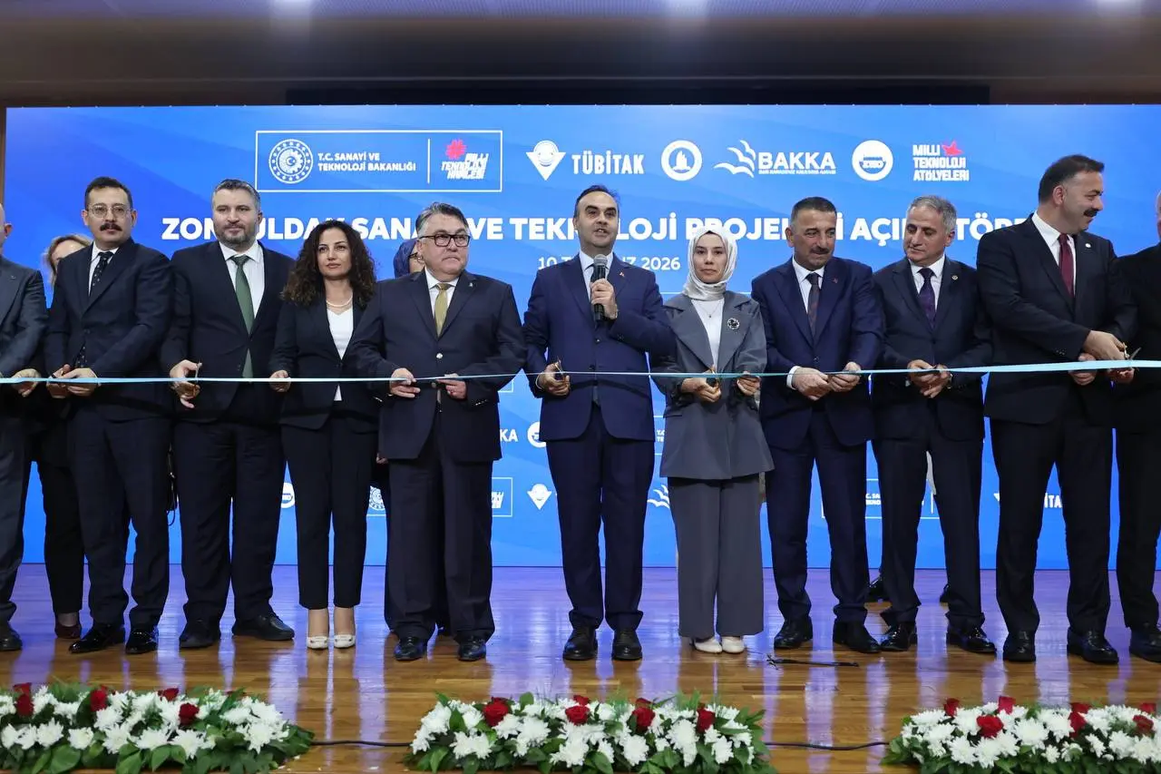 Bakan Kacır Zonguldak'ta Sanayi Törenine Katıldı