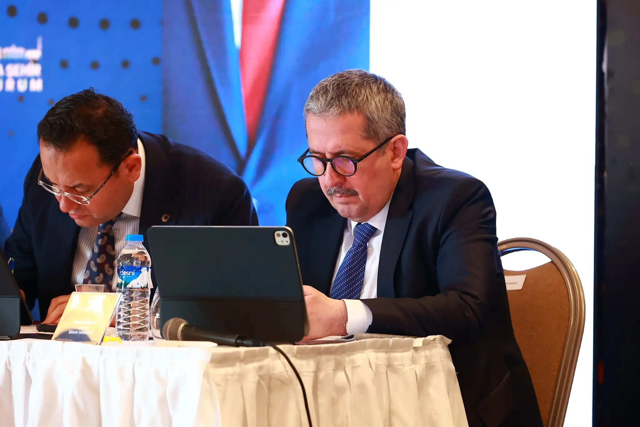 Mahmut Gürcan, Erzurum Ekonomi Toplantısına Katıldı