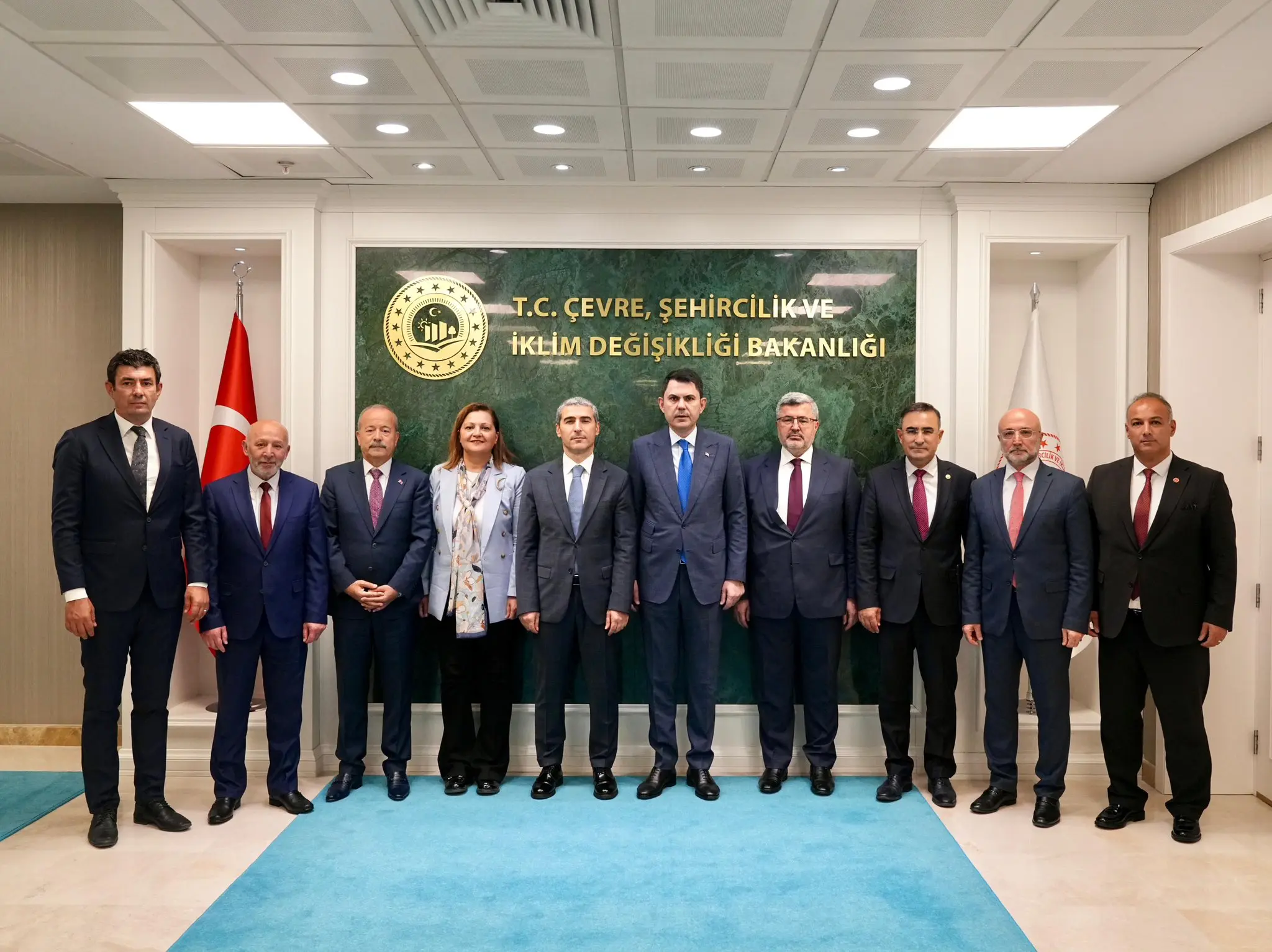 Vali Aktaş, Bakan Kurum'u ziyaret etti