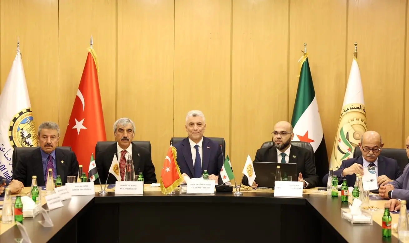 Bakan Aleppo'ya yaptığı ziyarette ekonomik potansiyeli değerlendirdi
