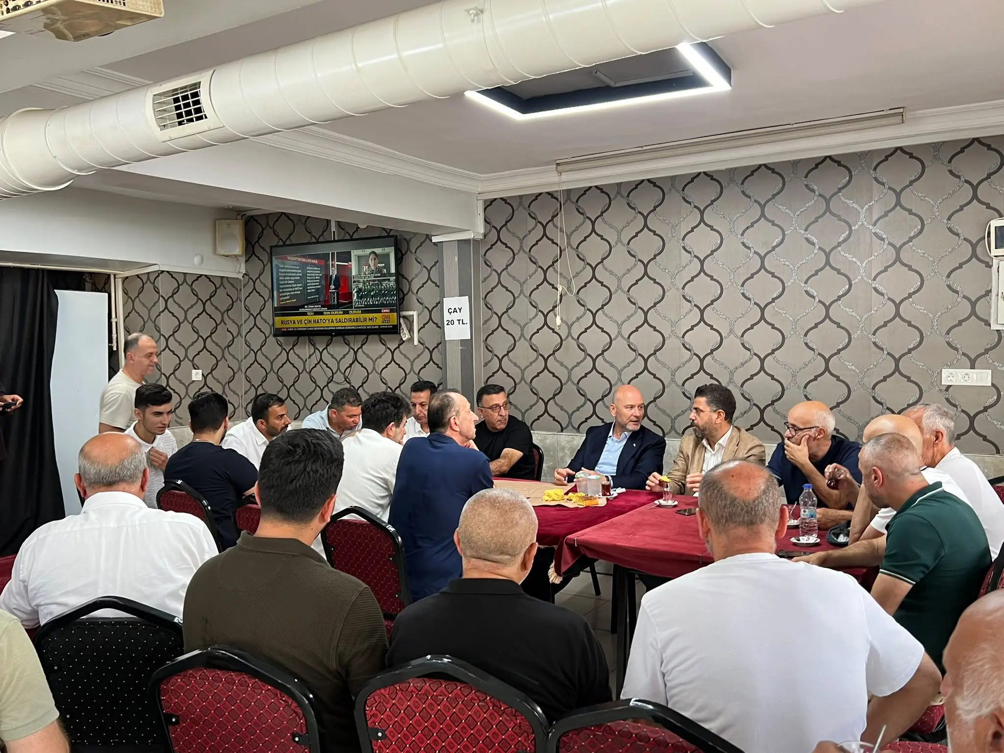 Eyüpsultan'da Cuma Namazı Sonrası Esnaf Ziyareti