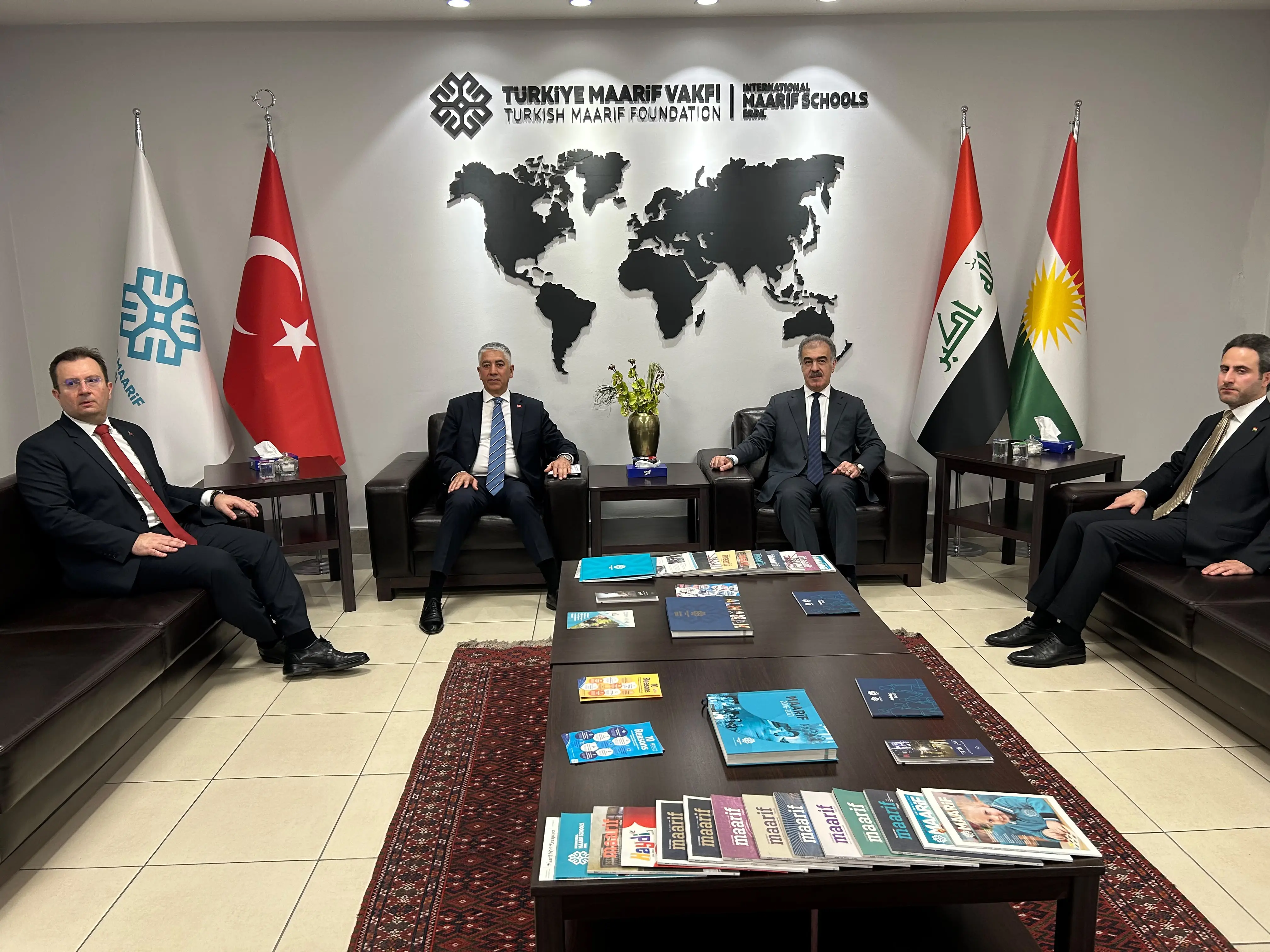 Özel ve Dizayi'den ikili ilişkiler toplantısı