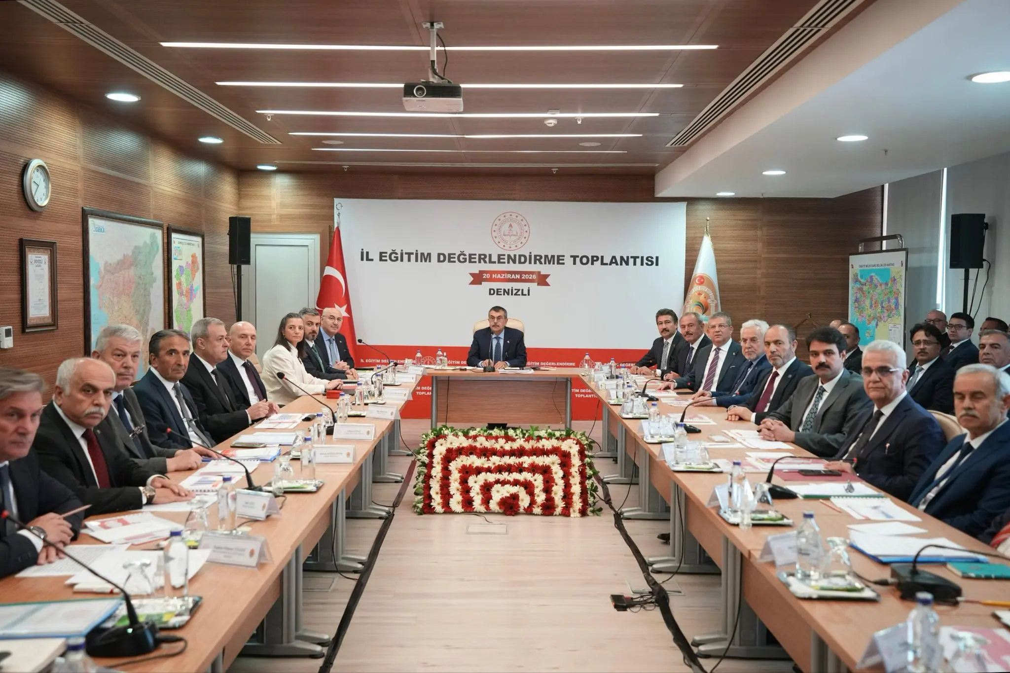 Milli Eğitim Bakanı Tekin Denizli'de Eğitim Değerlendirmesi Yaptı