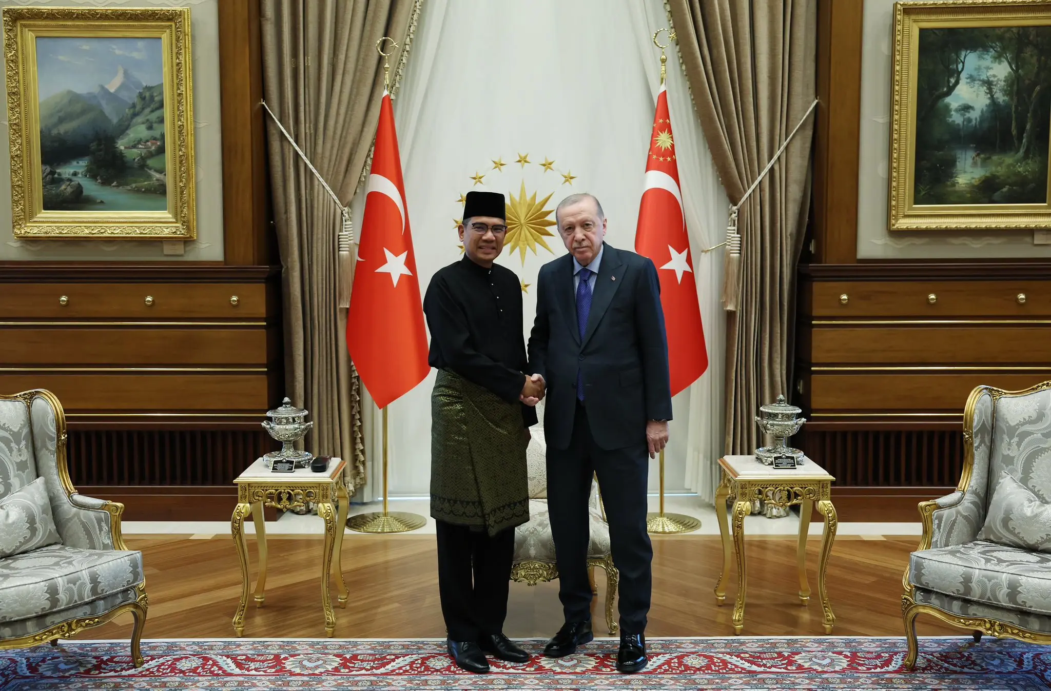 Cumhurbaşkanı Erdoğan, Malezya Büyükelçisi'ni kabul etti
