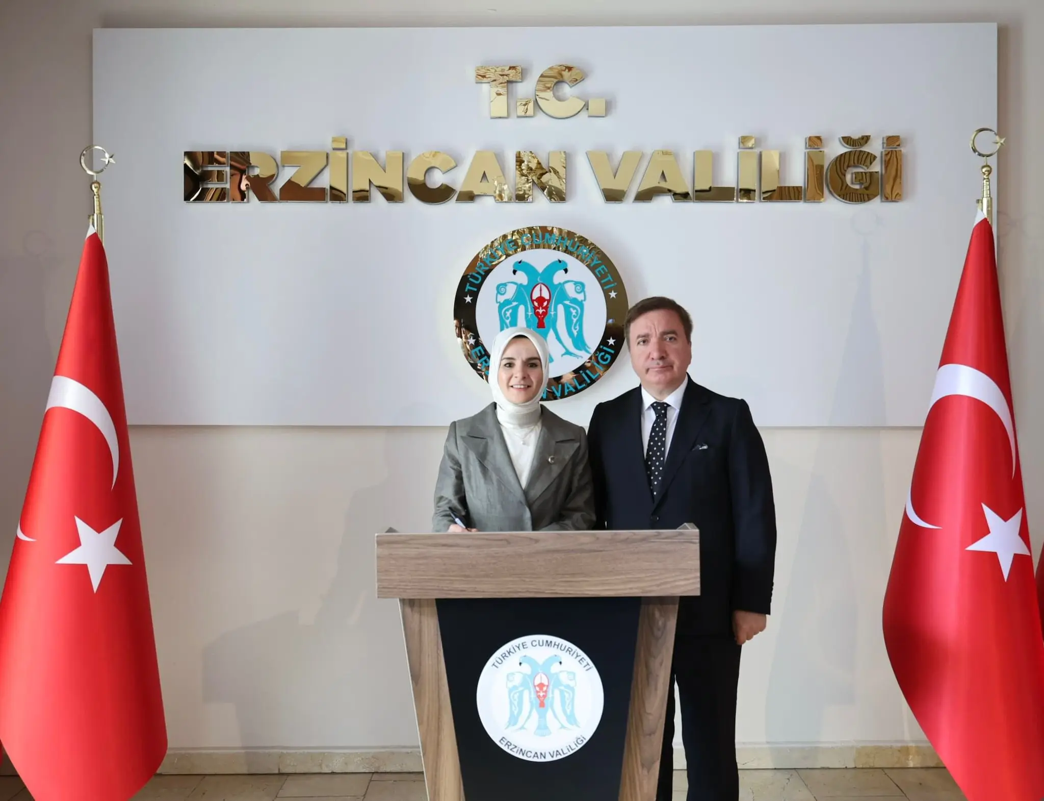 Bakan Özdemir Göktaş Erzincan Valiliğini Ziyaret Etti