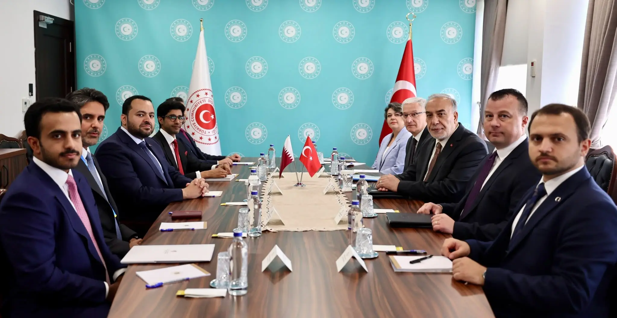 Musa Kulaklıkaya, Katar ve Bahreyn ile görüşmeler yaptı
