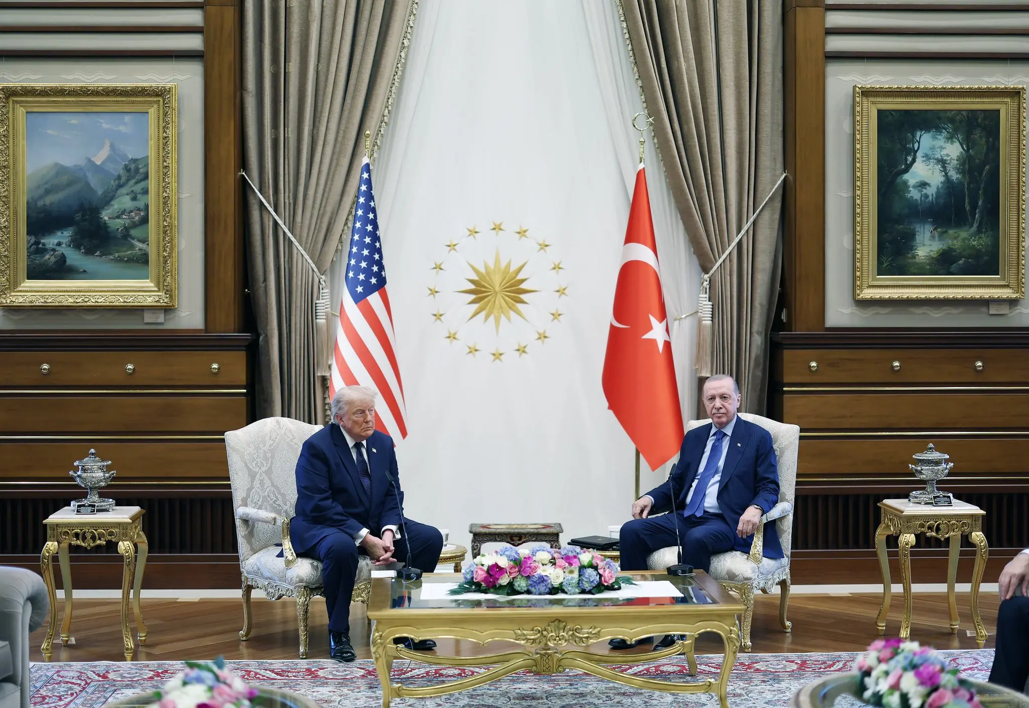 Cumhurbaşkanı Erdoğan, ABD Başkanı Trump ile görüştü