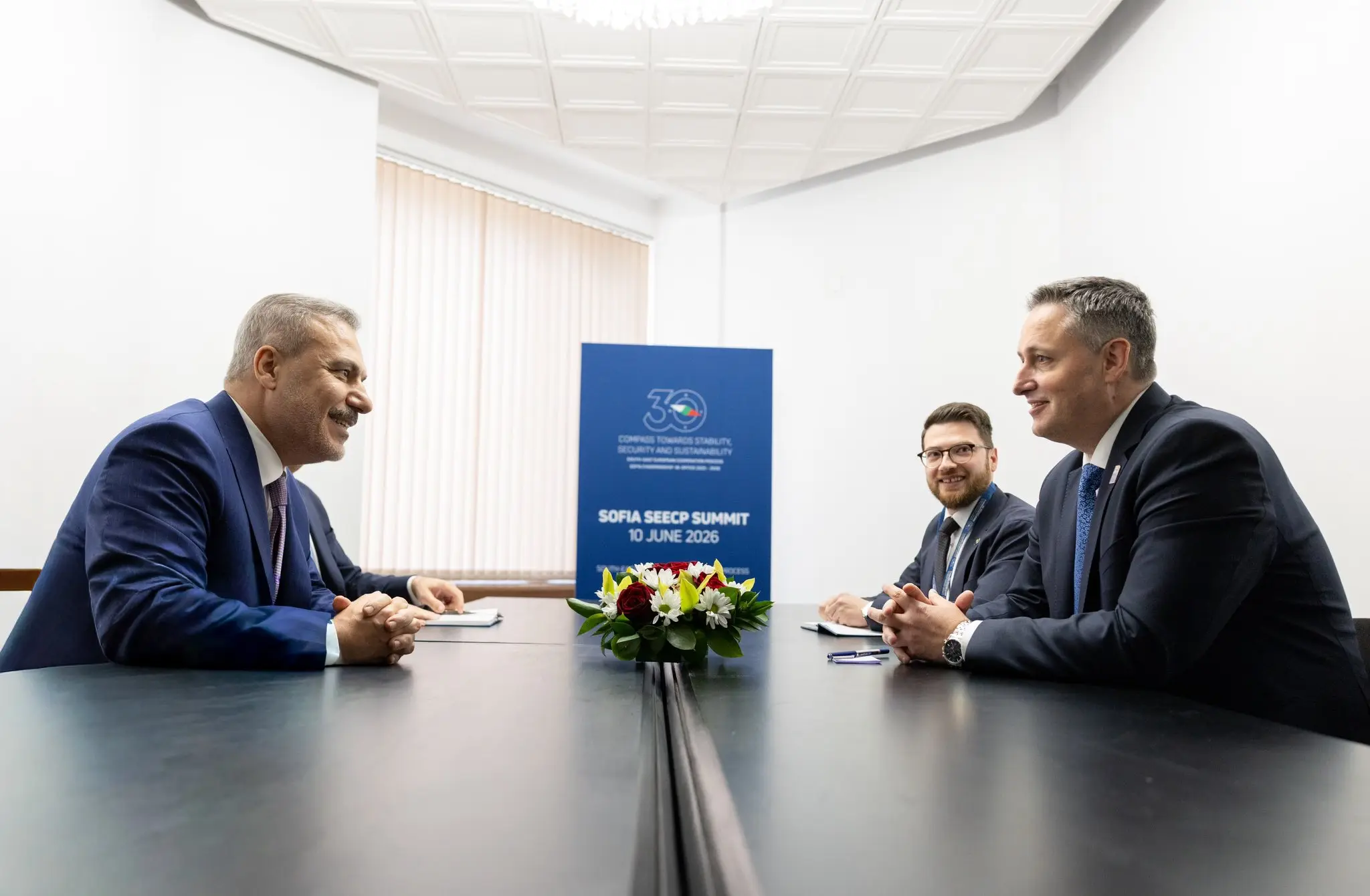 Hakan Fidan, Bosna Hersek Başkanlık Başkanı ile görüştü