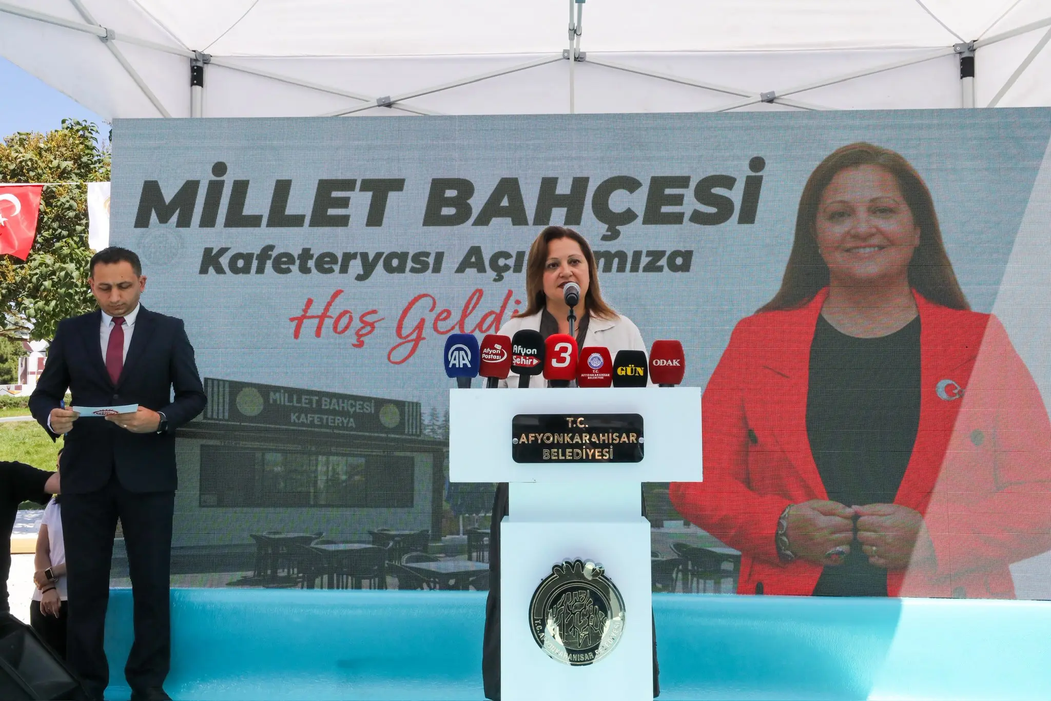 Bülent Ecevit Parkı'nda yeni kafeterya açıldı