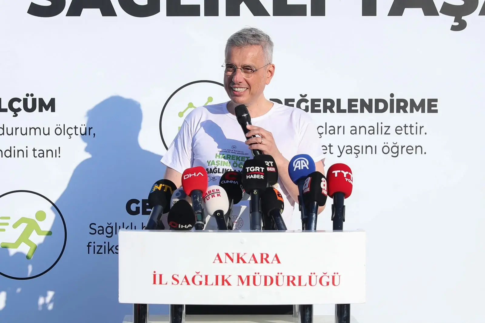 Sağlık Bakanı Memişoğlu'ndan 'Hareket Yaşını Öğren' Kampanyası